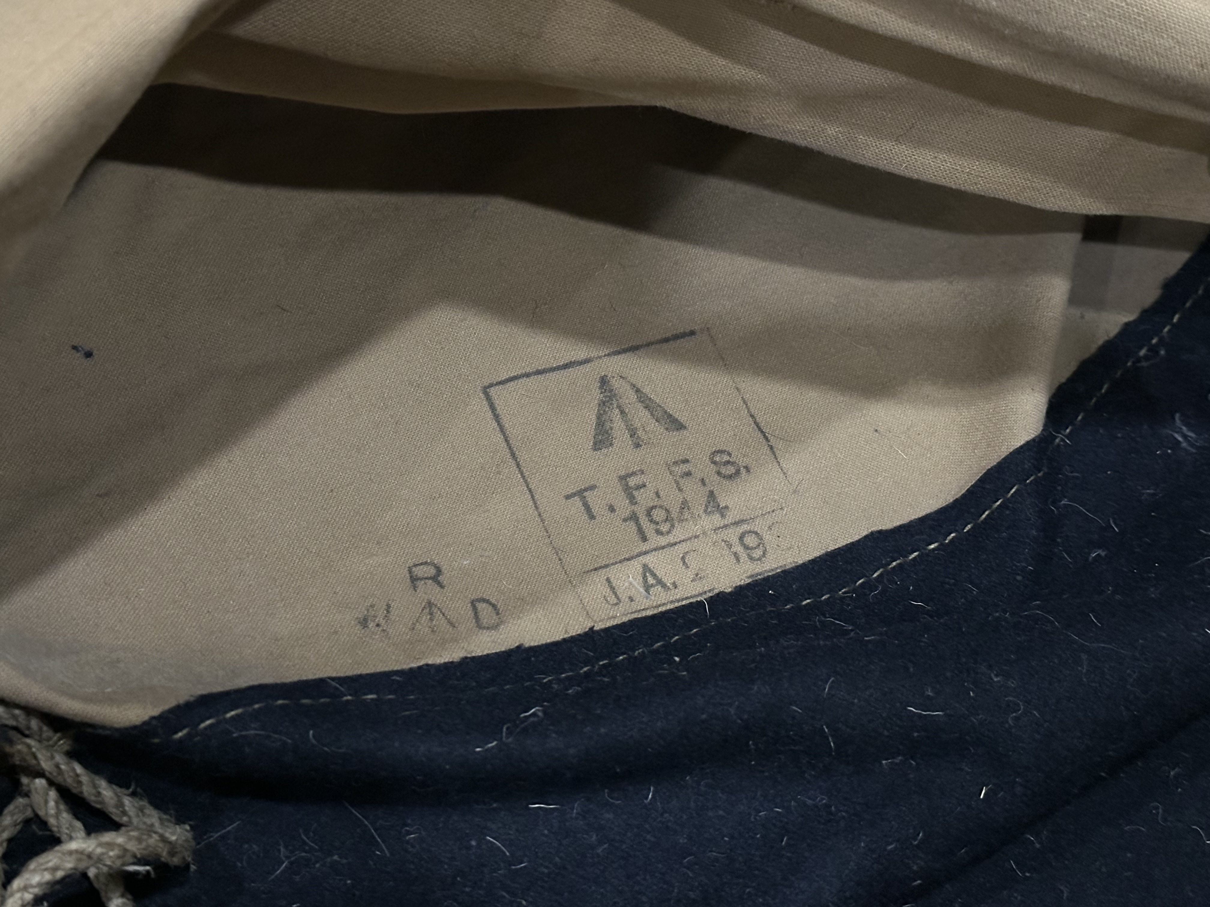 Photo of WW2 1944 British Officers Bed Roll & Cot