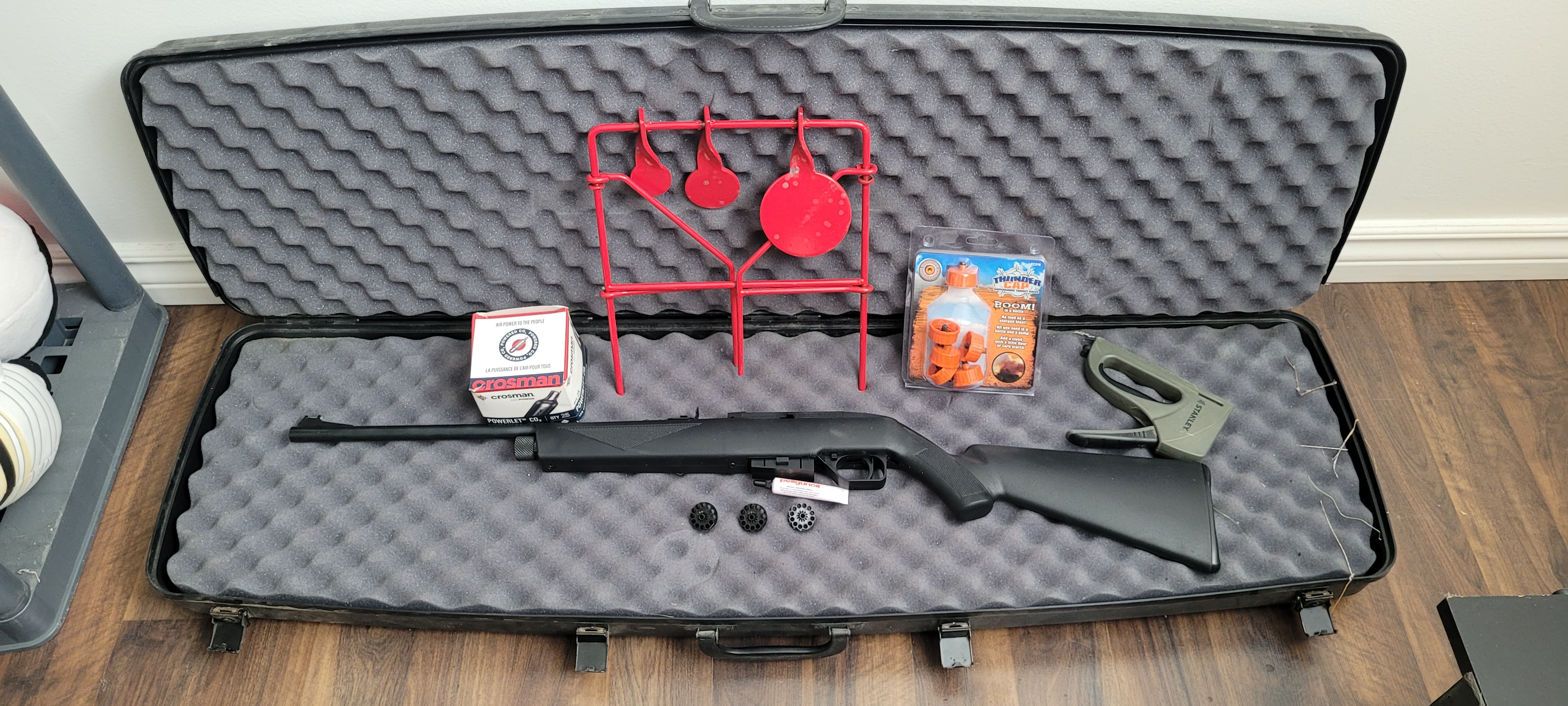 Photo of Crosman® RepeatAir® 1077 Semi-Automatic Air Rifle Kit