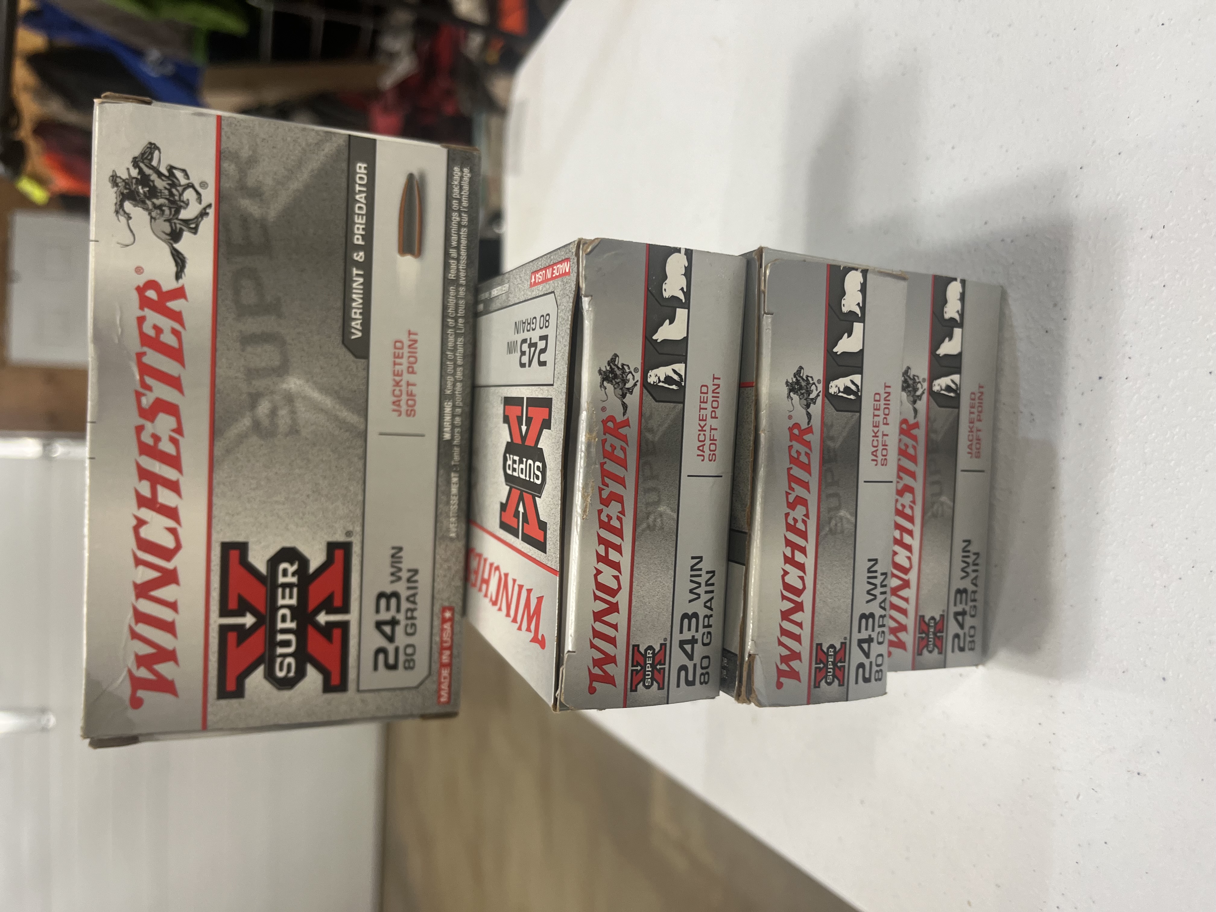 Photo of .243 Winchester ammo and brass