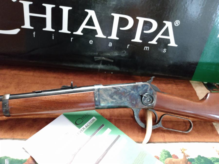 Photo of ***FREE SHIPPING***UNFIRED*NEW IN BOX***CHIAPPA 1892 TRAPPER CLASSIC 45 COLT COLOR CASE***