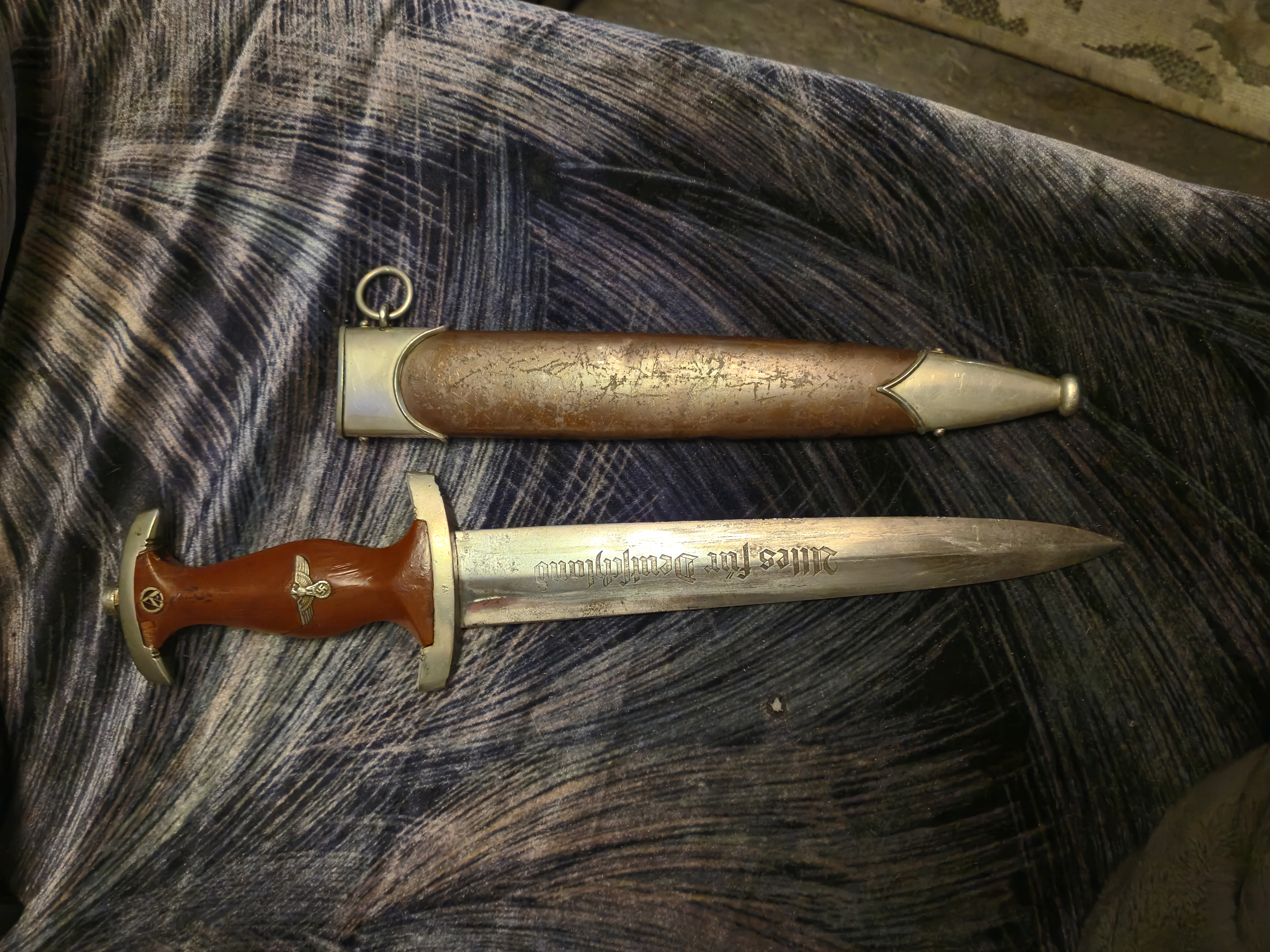 Photo of 1933 SA dagger 