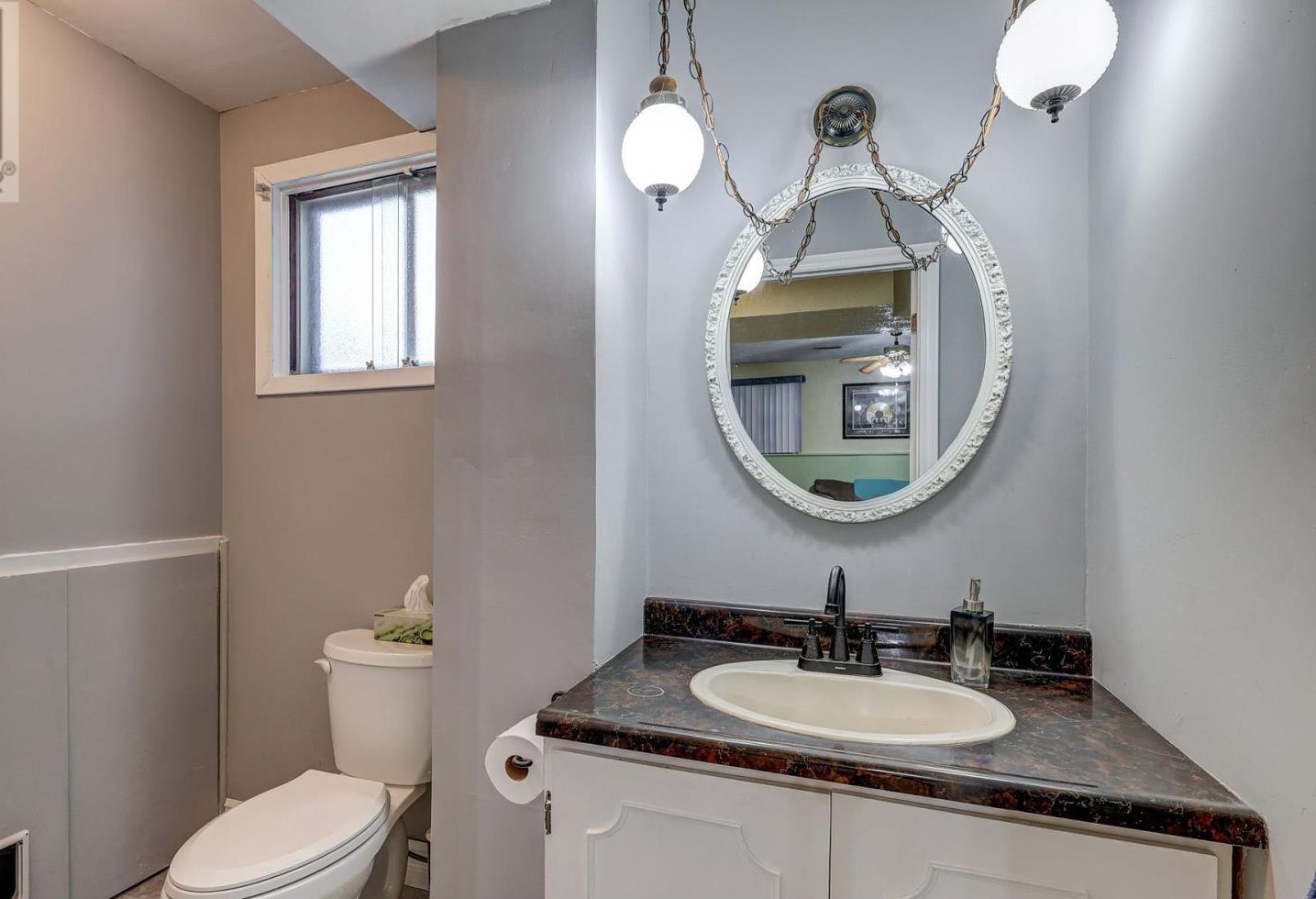 Photo of rooms for rent in London Ontario