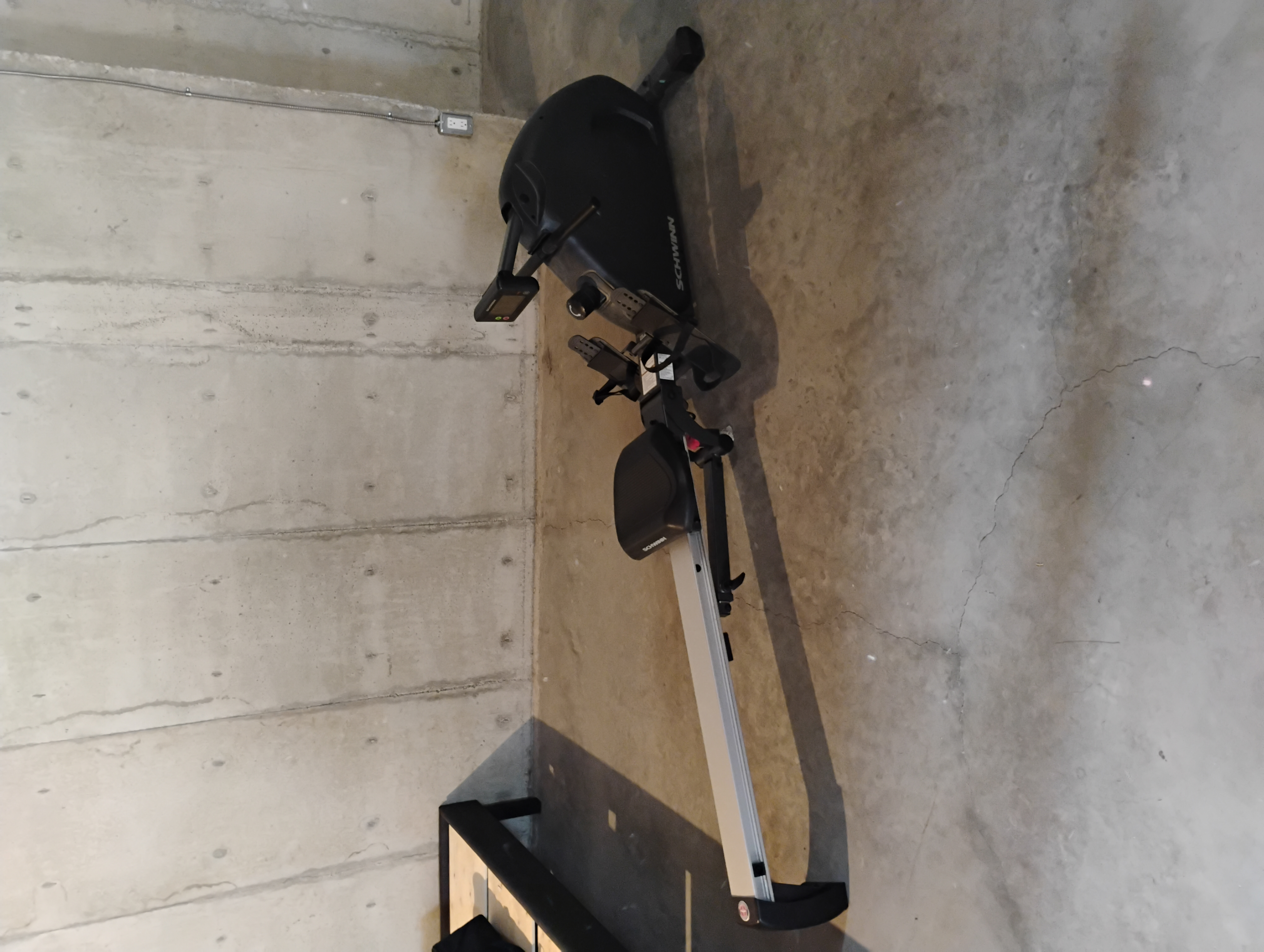 Rower - 2 - 1738610229019_rower2