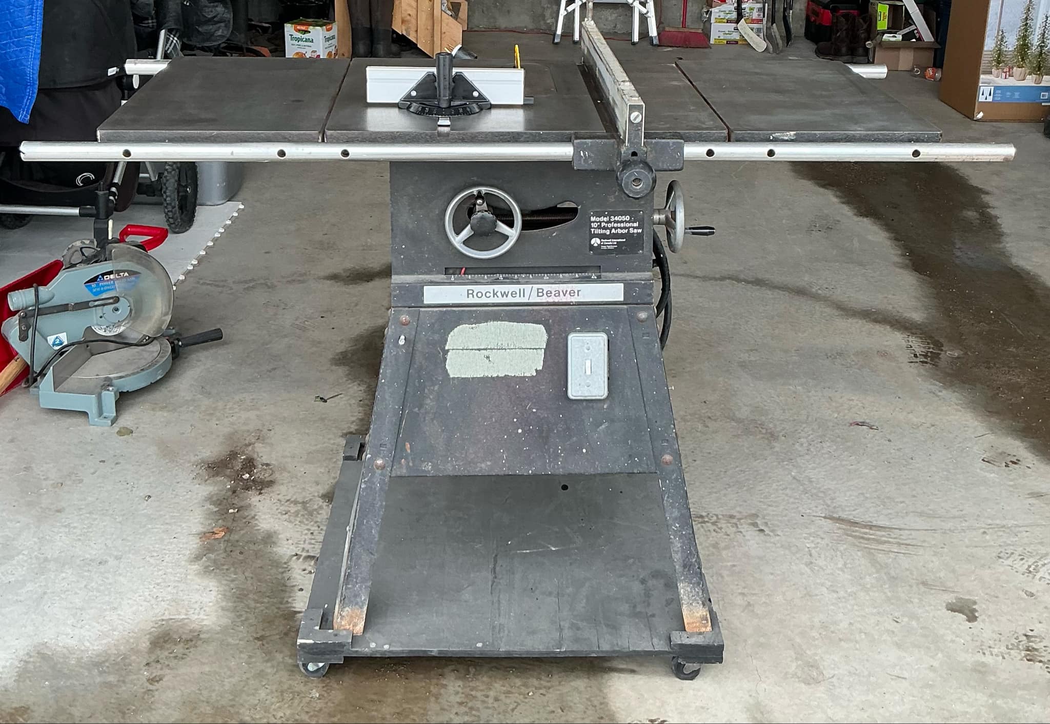 Photo of Rockwell Beaver Table Saw