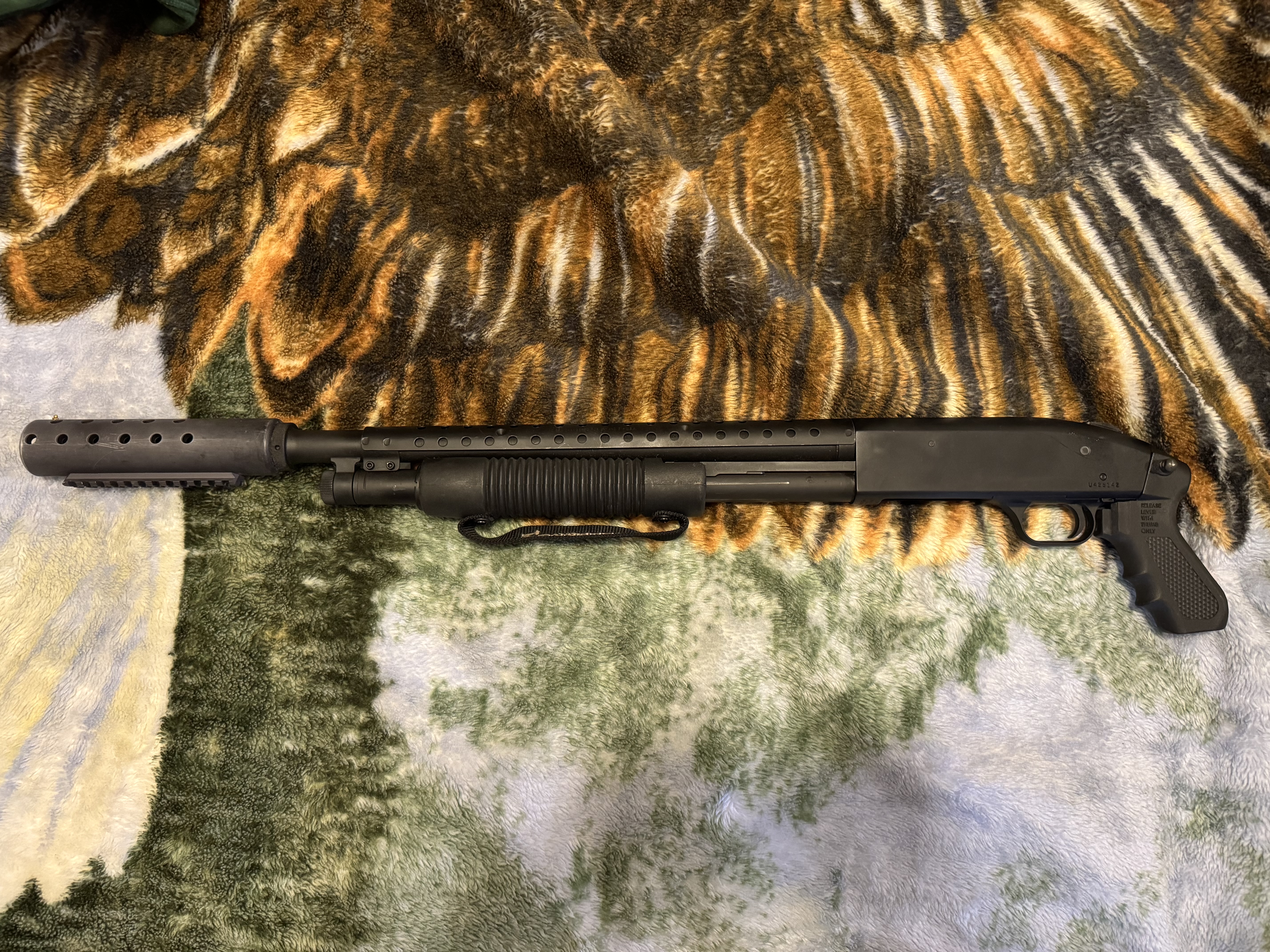 Photo of Mossberg 500 rolling thunder