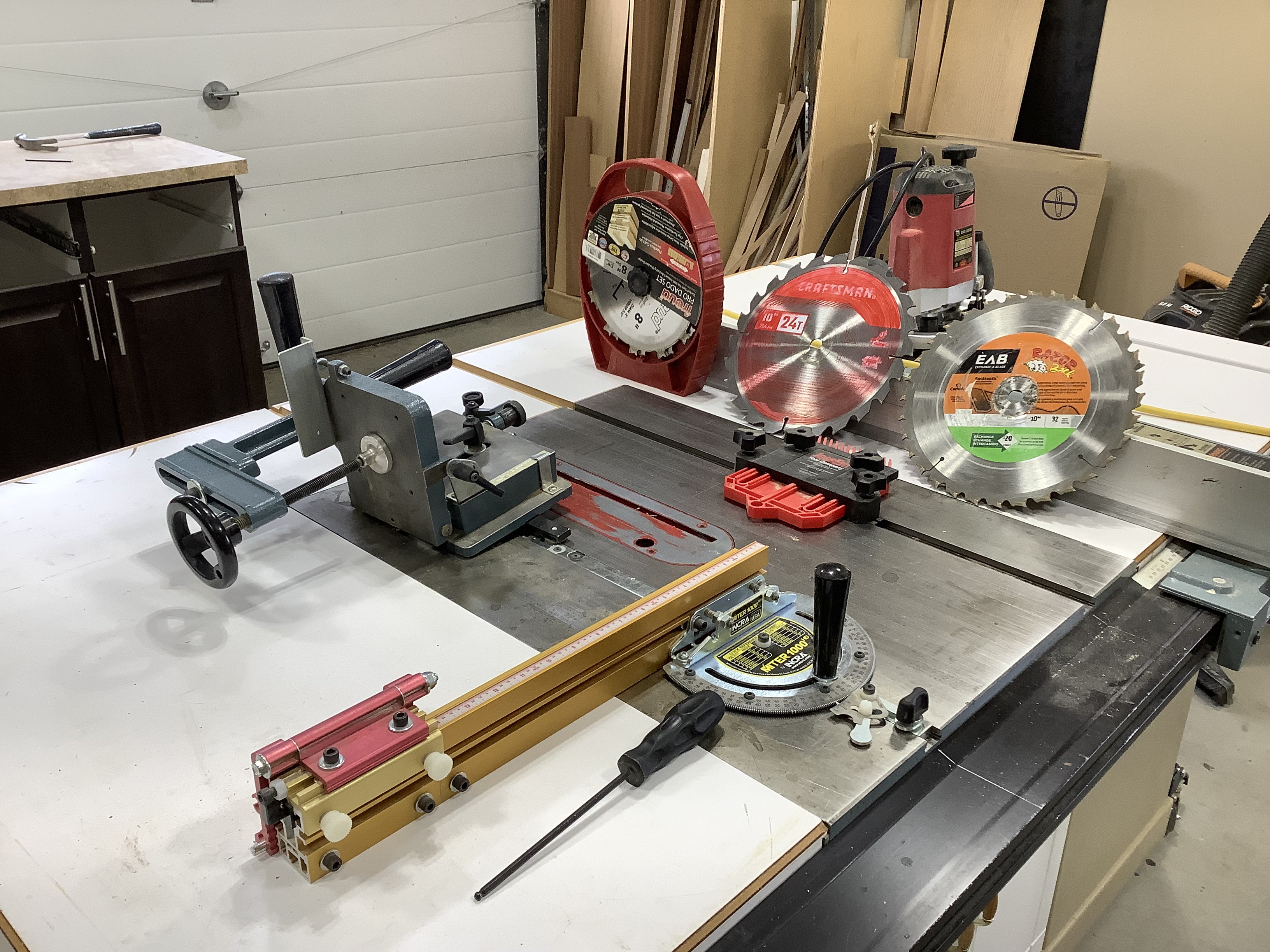 Photo of 10” Delta table saw