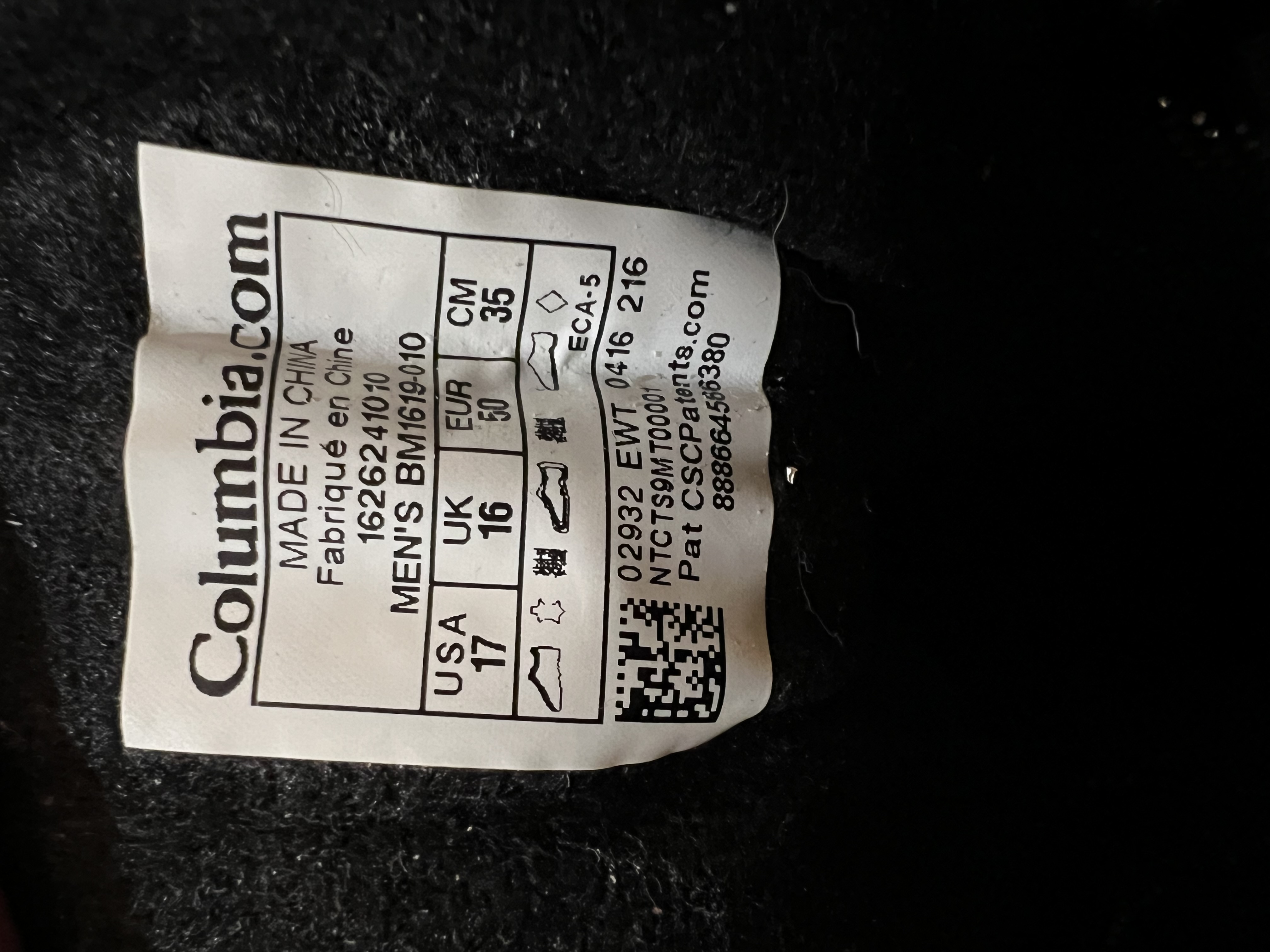 Photo of Columbia new mens winter boots