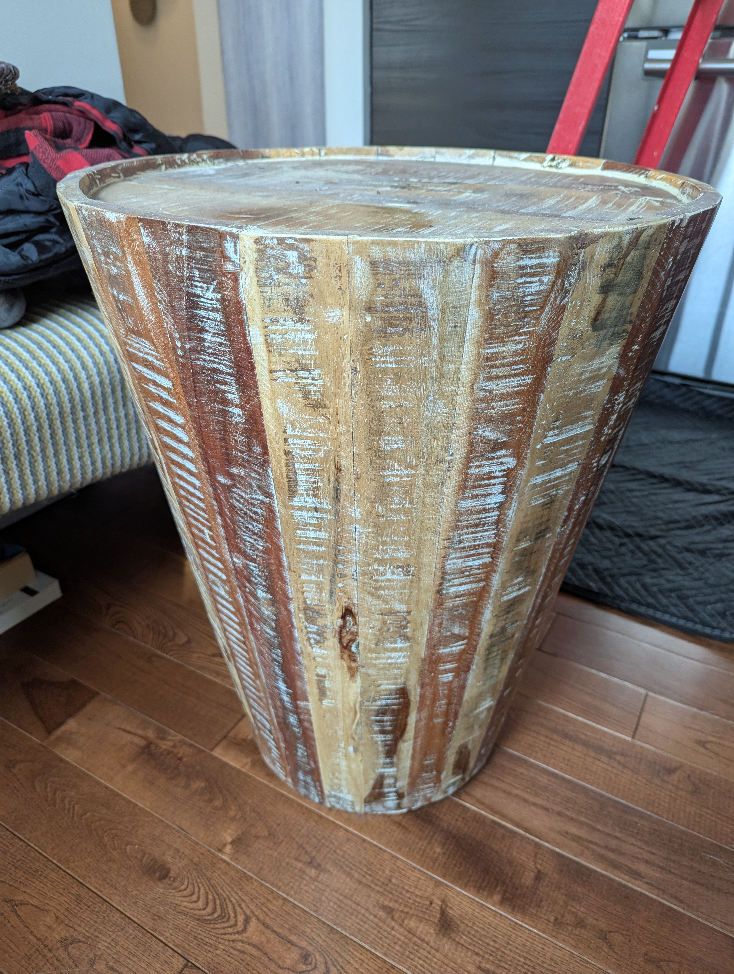 Photo of Occasional table