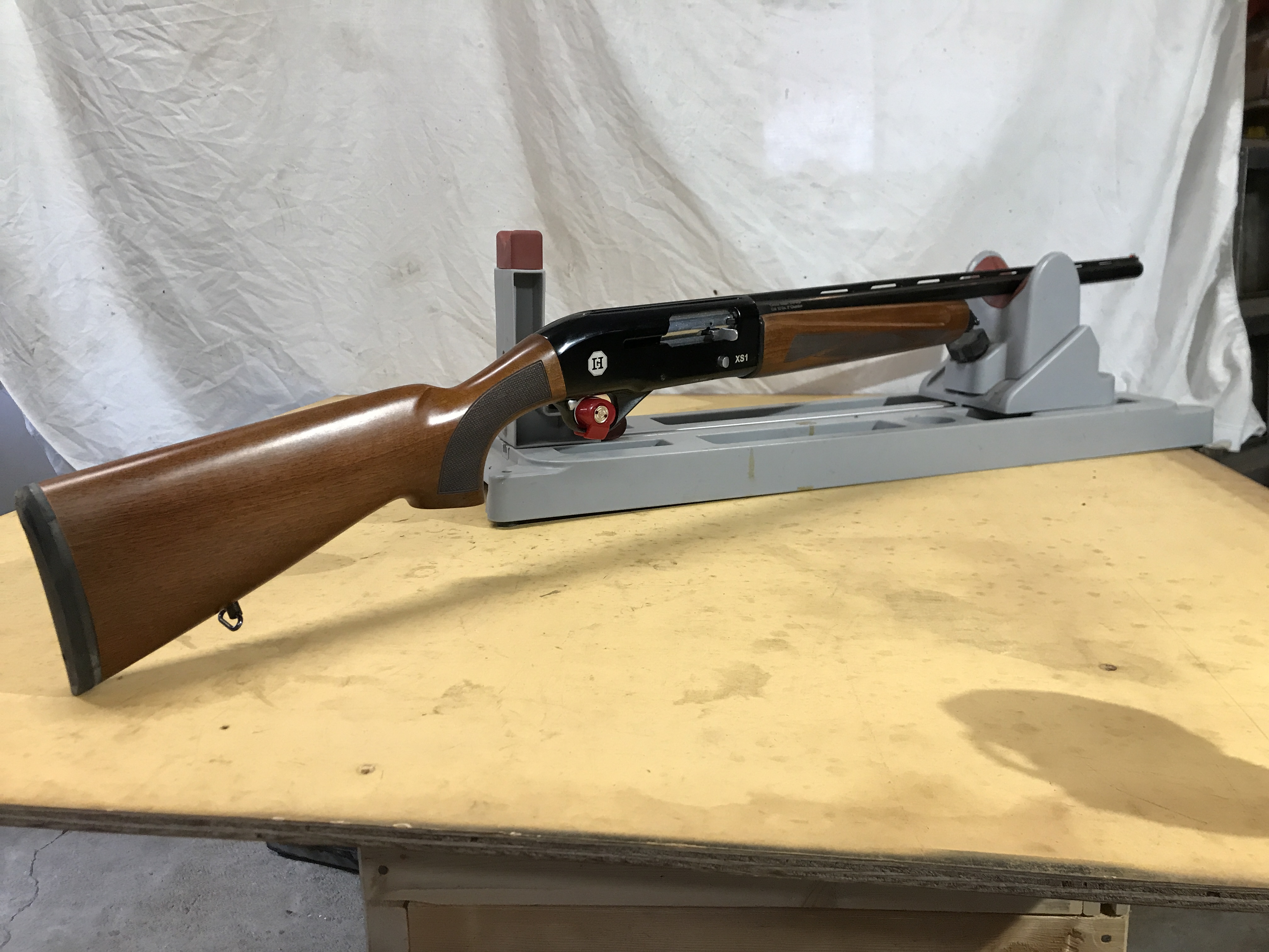 Photo of hunt group sx-1