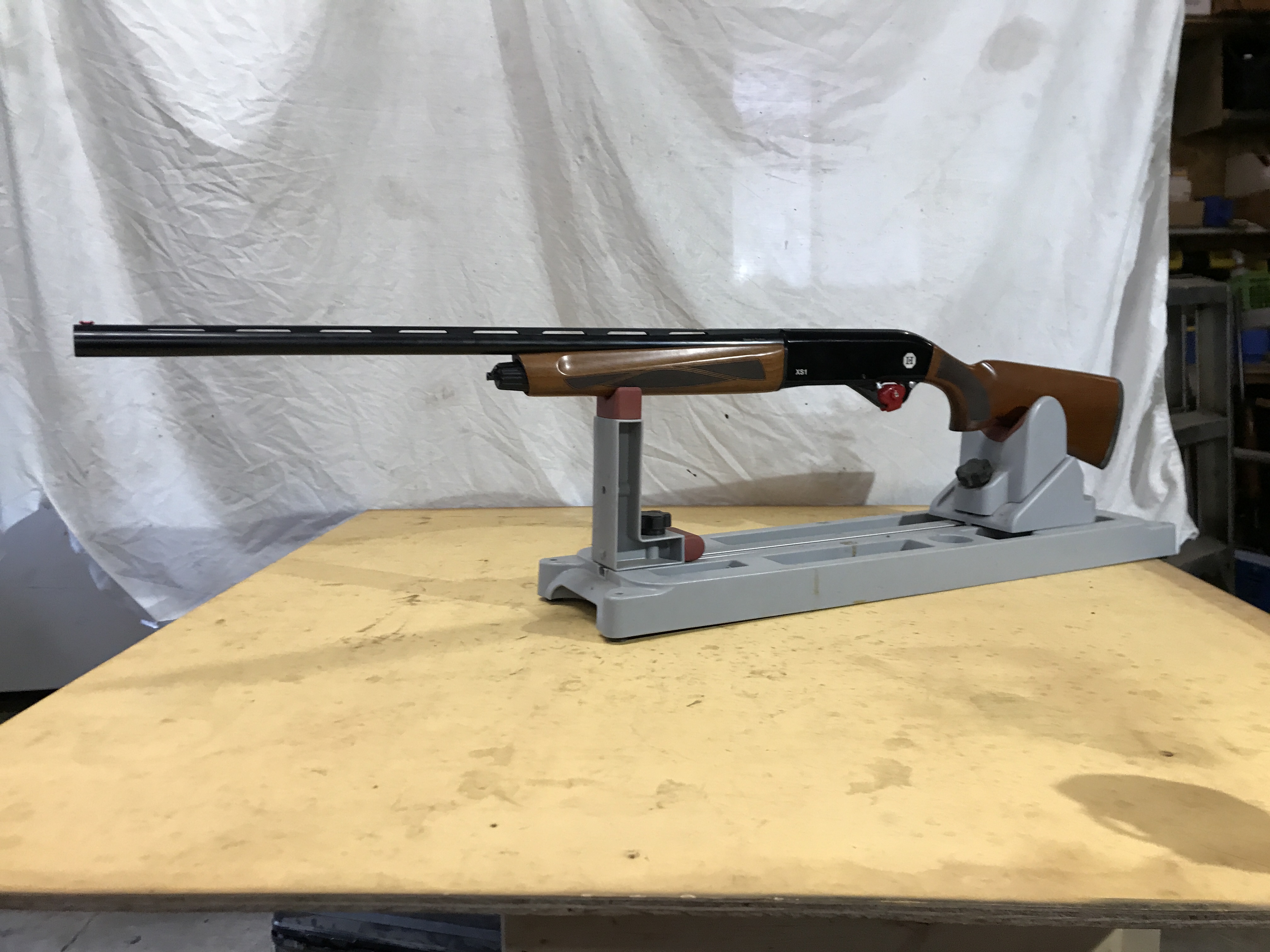 Photo of hunt group sx-1