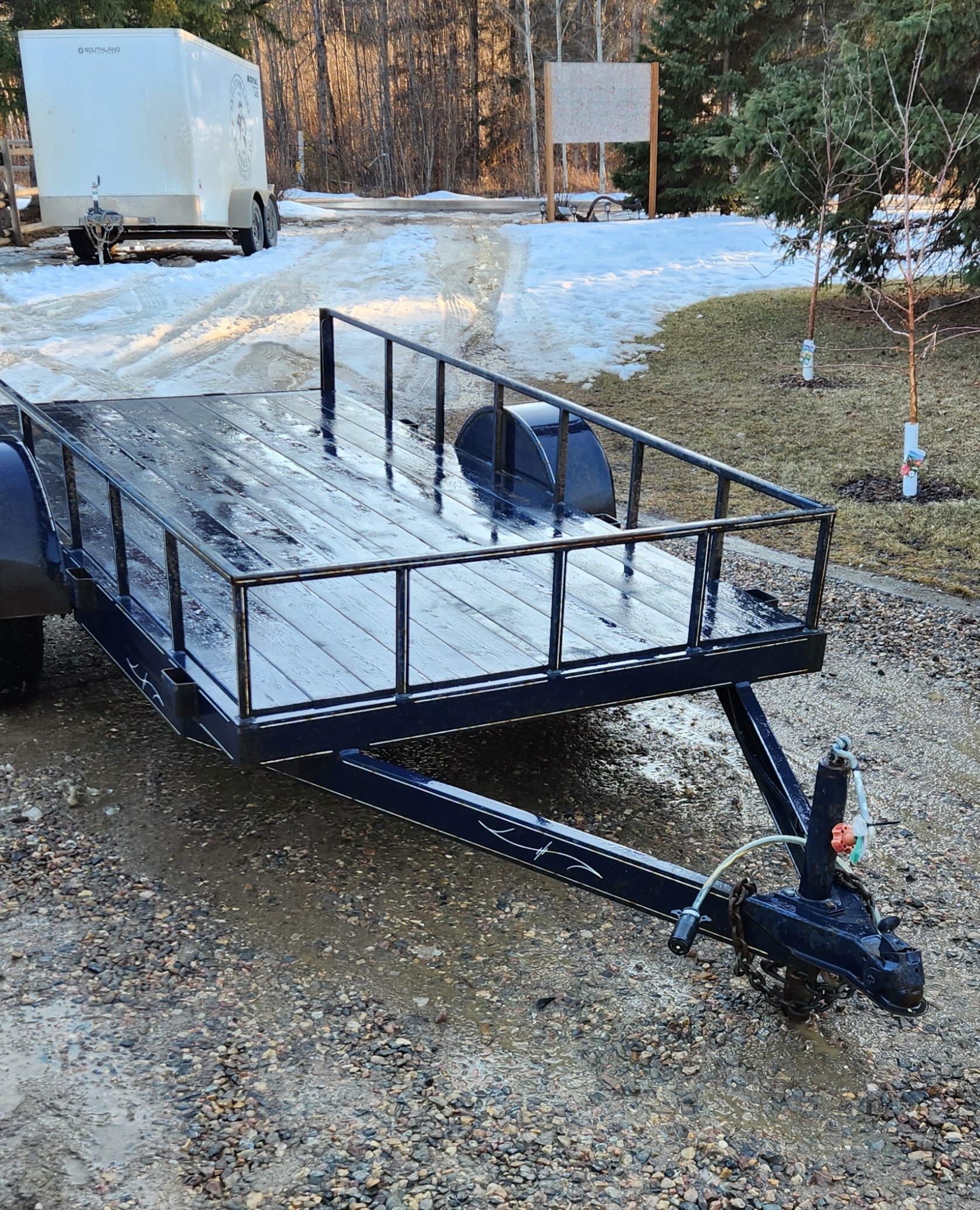 Photo of 10ft utility trailer