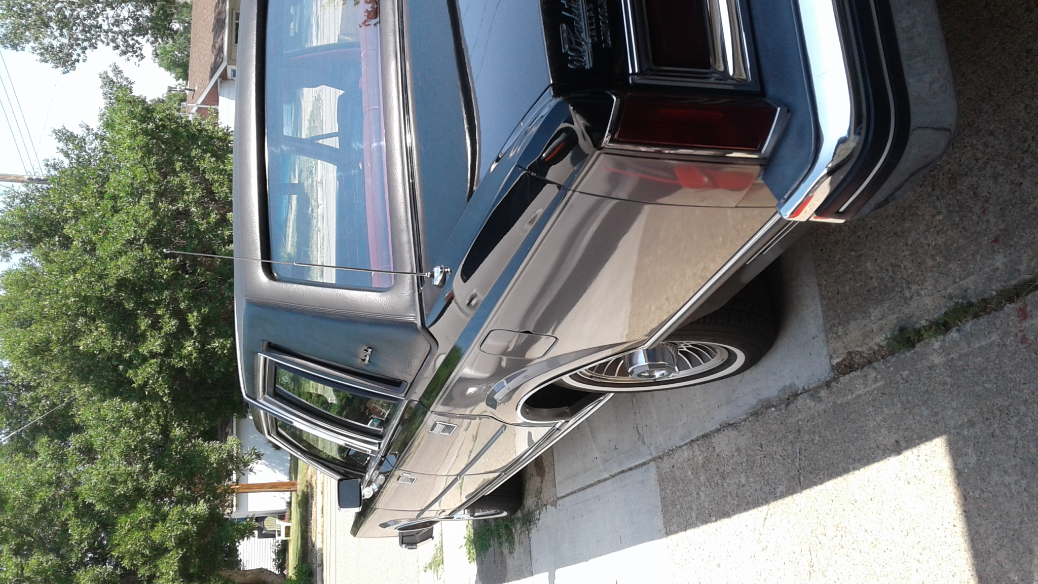 Photo of 1983 LINCOLN