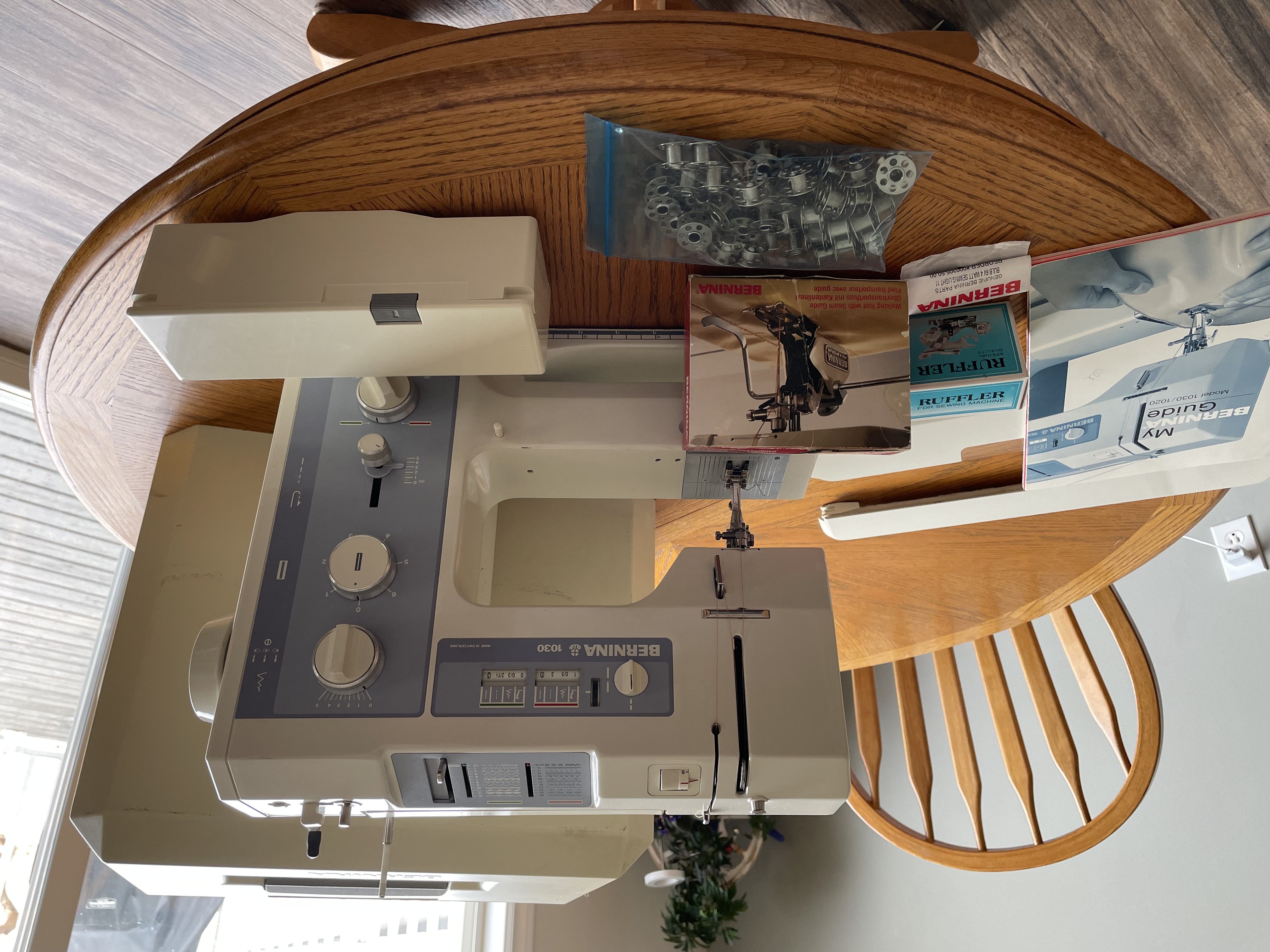 Photo of Bernina 1030 Sewing machine 