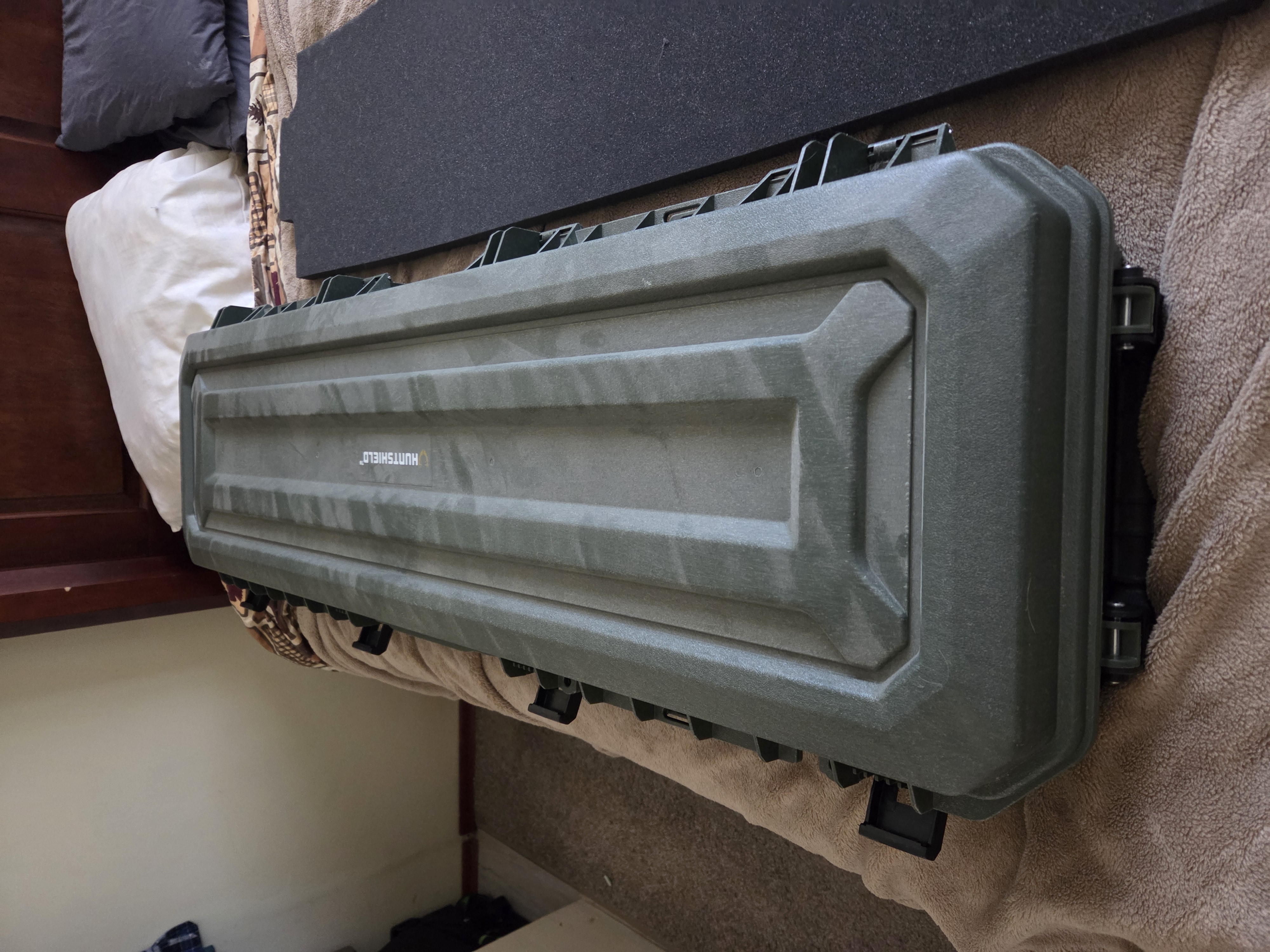 Photo of Long Gun HARD TRAVEL CASE with/ Wheels 