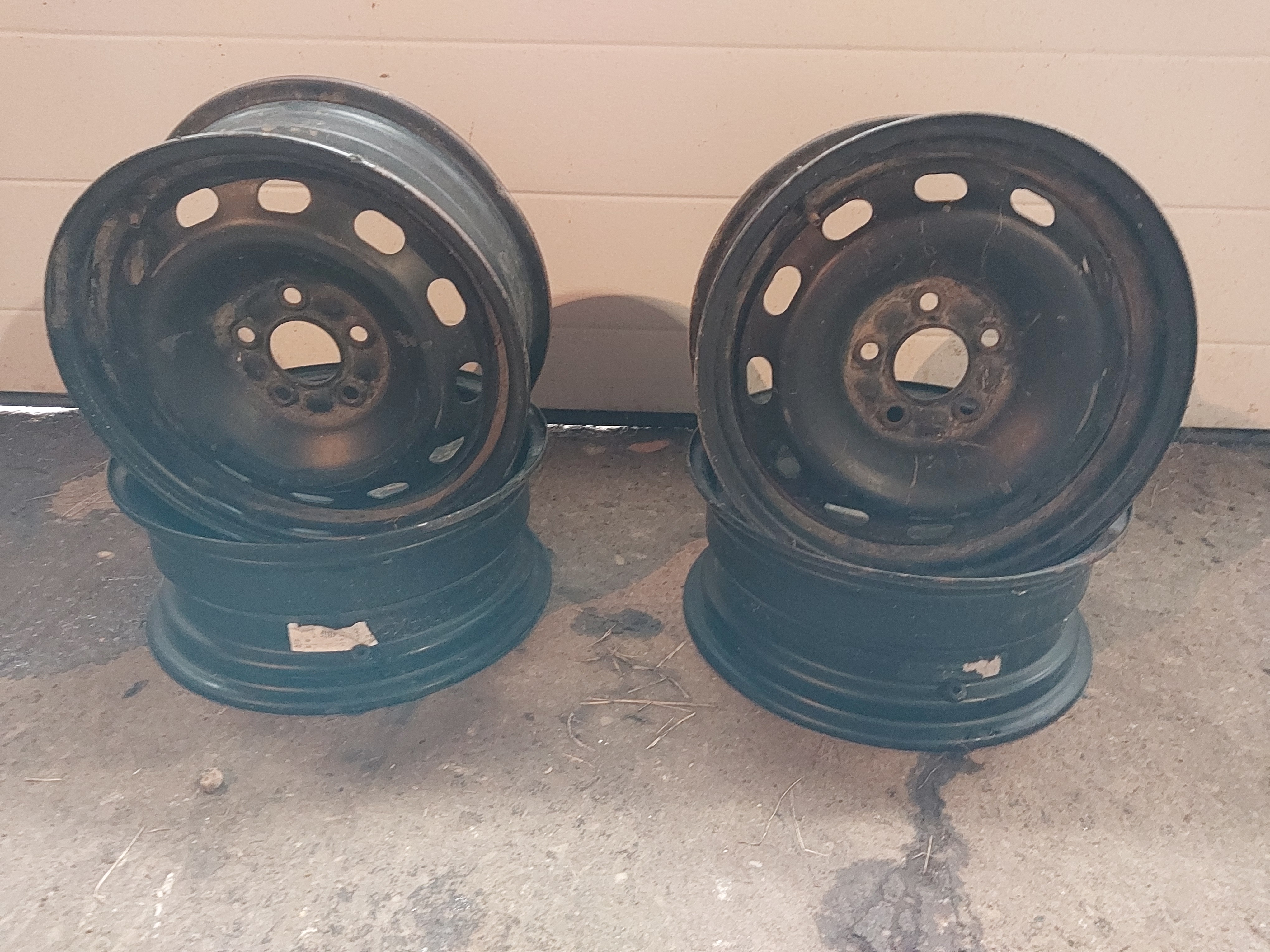 Photo of FOUR 15 INCH RIMS