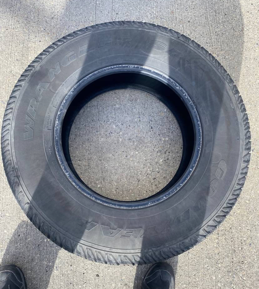 Photo of FullSet Goodyear wrangler R17 