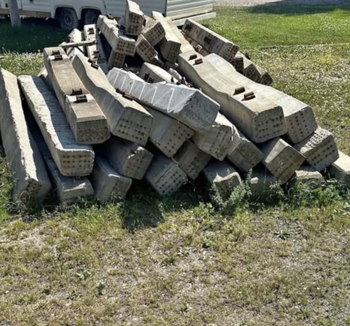 Photo of FREE Concrete railway ties 50