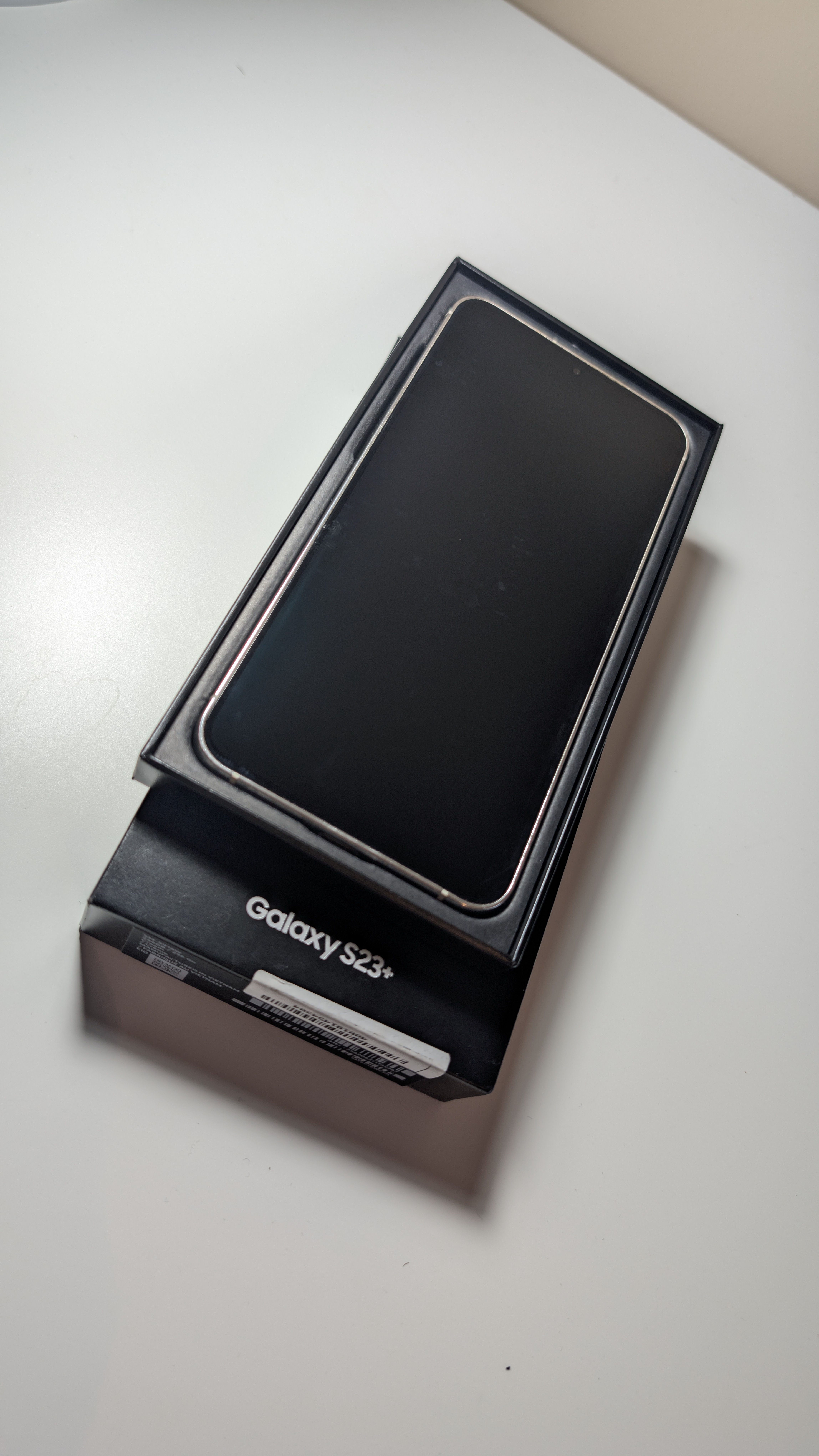 Photo of SAMSUNG GALAXY S23 PLUS