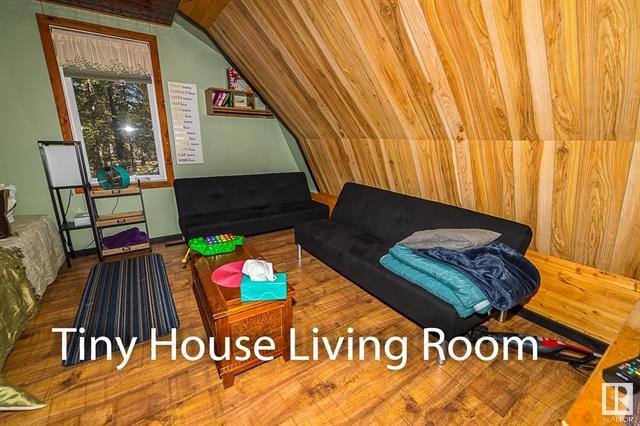 Shunda Creek Home Furniture and furnishings dispersal - 11 - 1745951144077_two double size futons