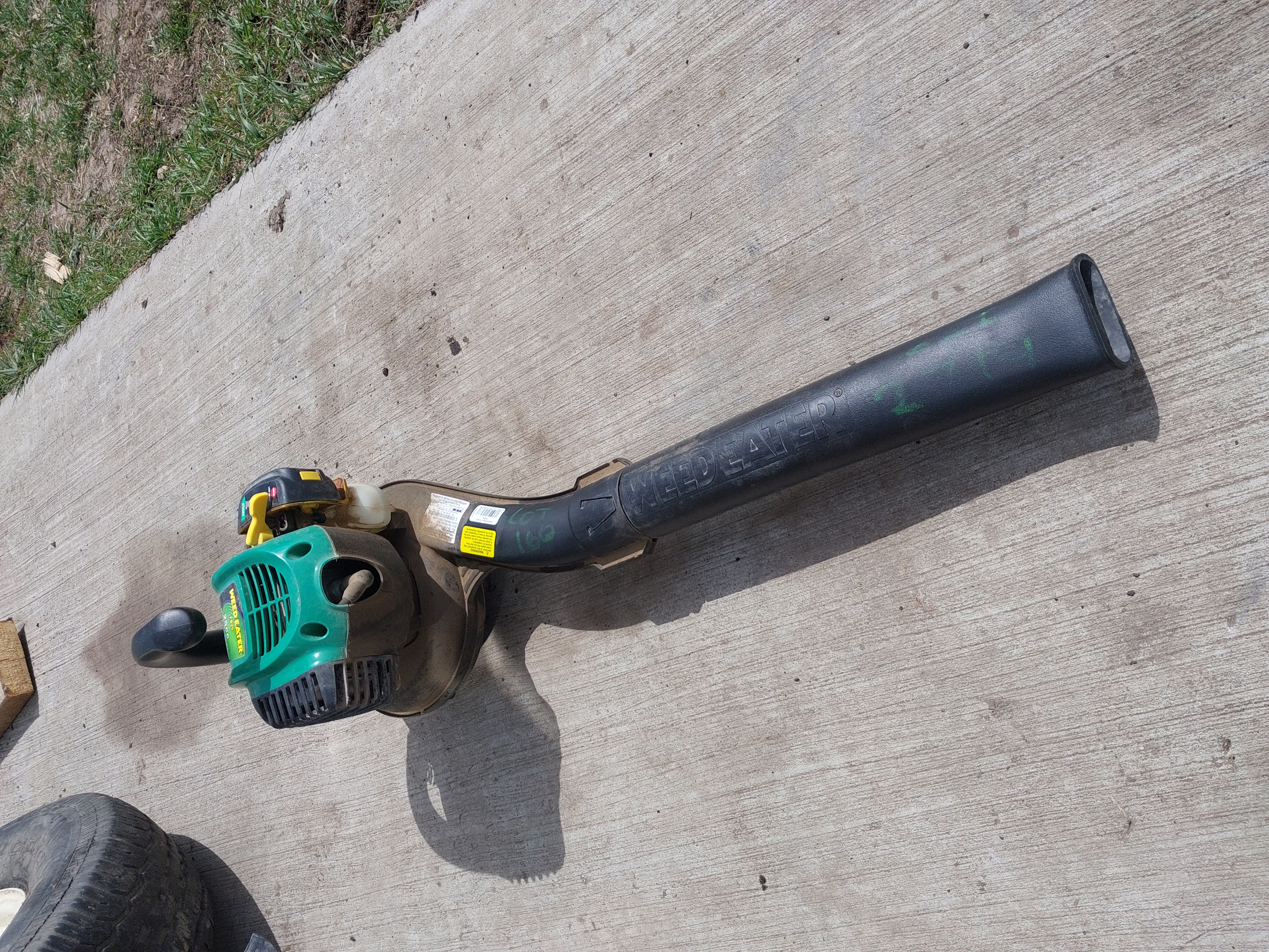 Photo of Leaf blower