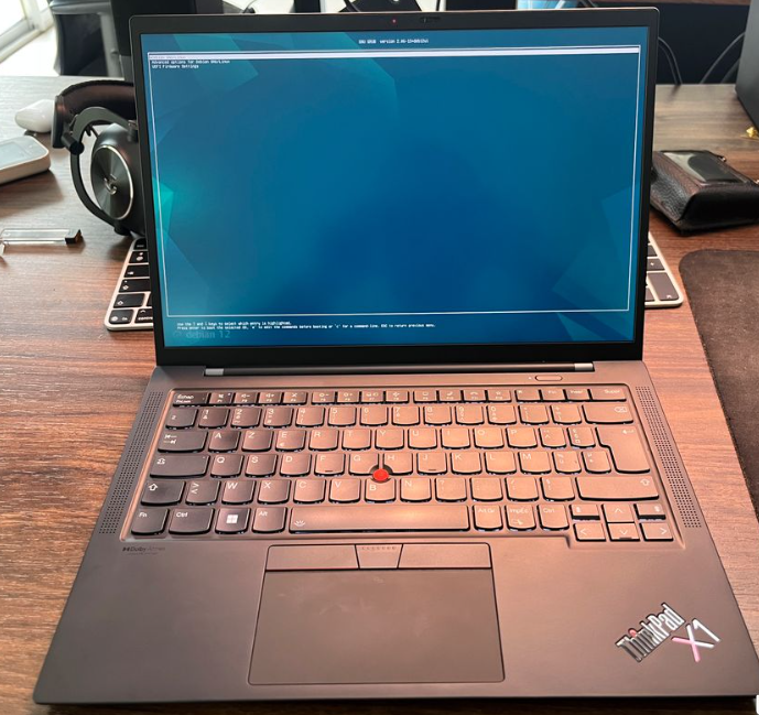 Photo of Lenovo X1 Carbon Gen 9