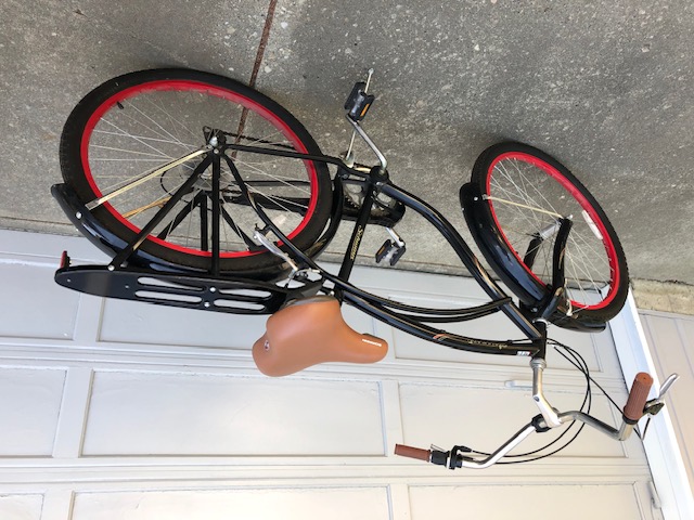 Photo of Man's Schwinn Bicycle 