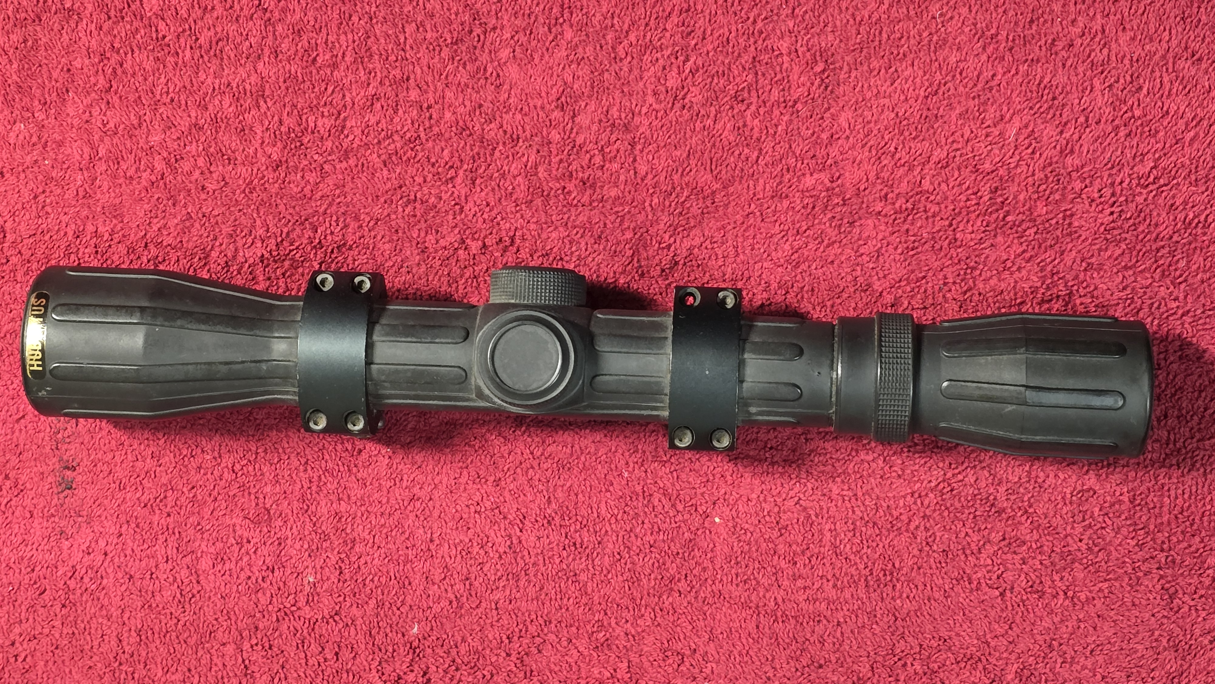 Photo of HUBERTUS 4X32 RIFLE SCOPE