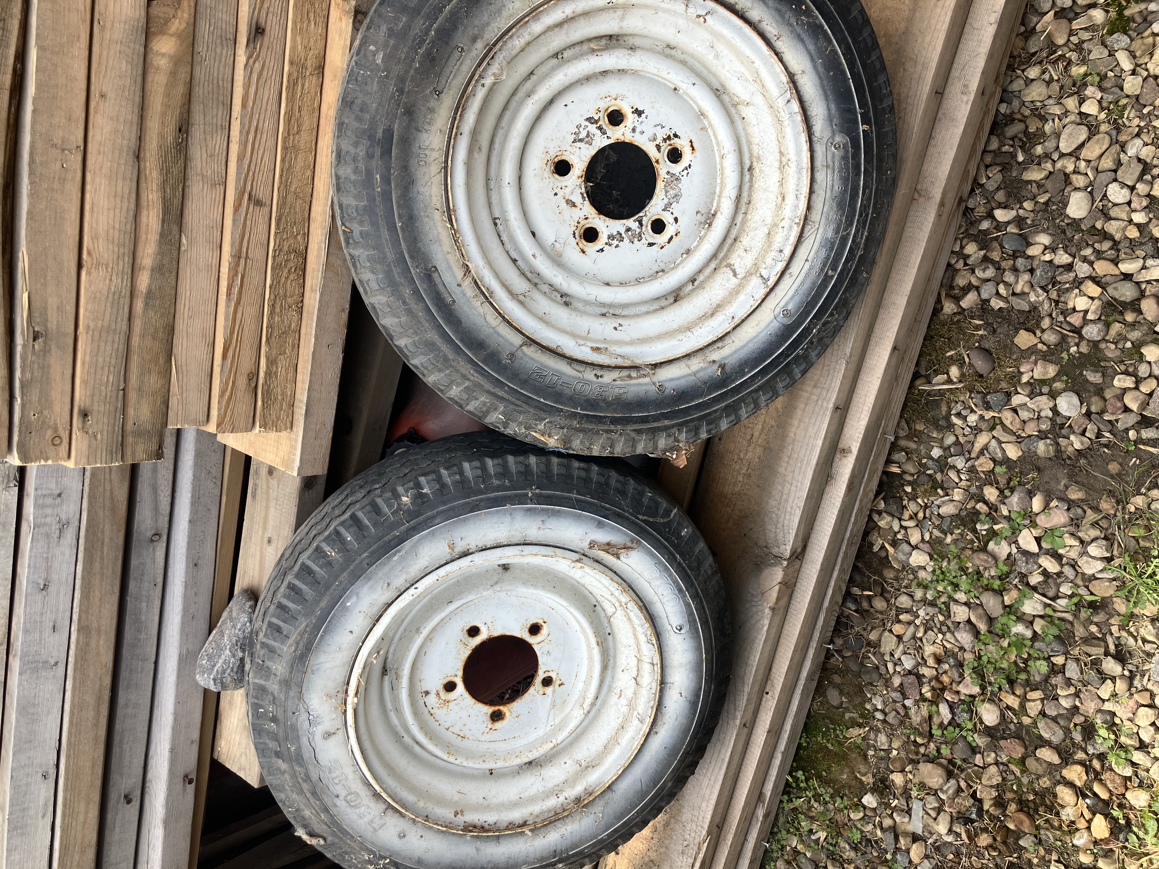 Photo of Tires and rims 