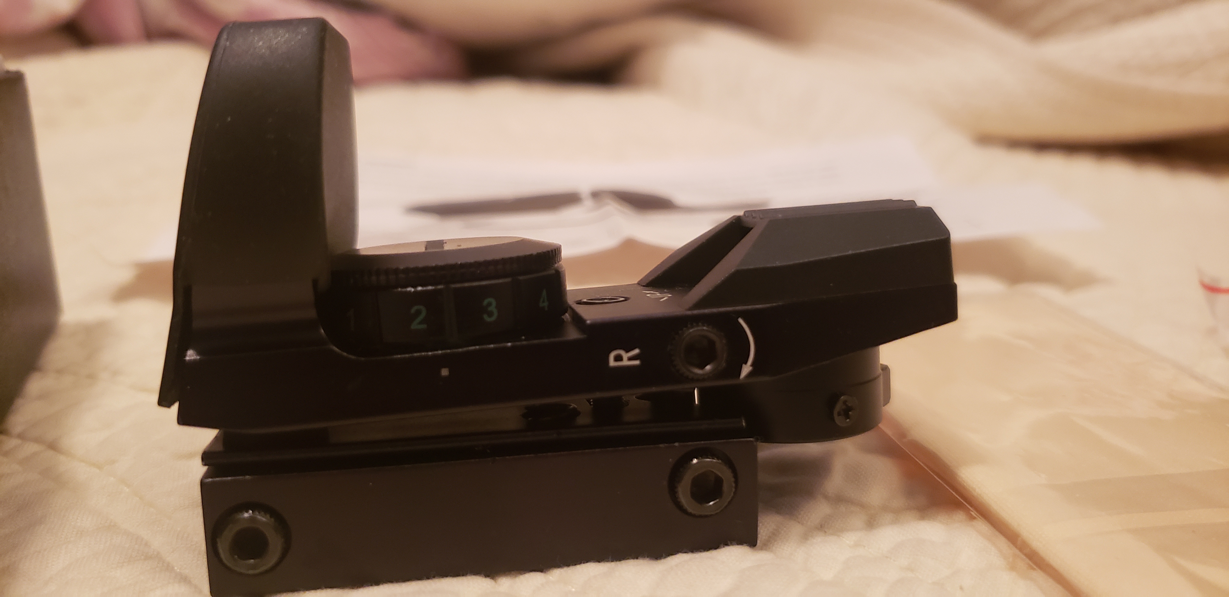 Photo of BNIB Red Green Dot Sight Reflex Tactical scope 4 Reticle Pattern