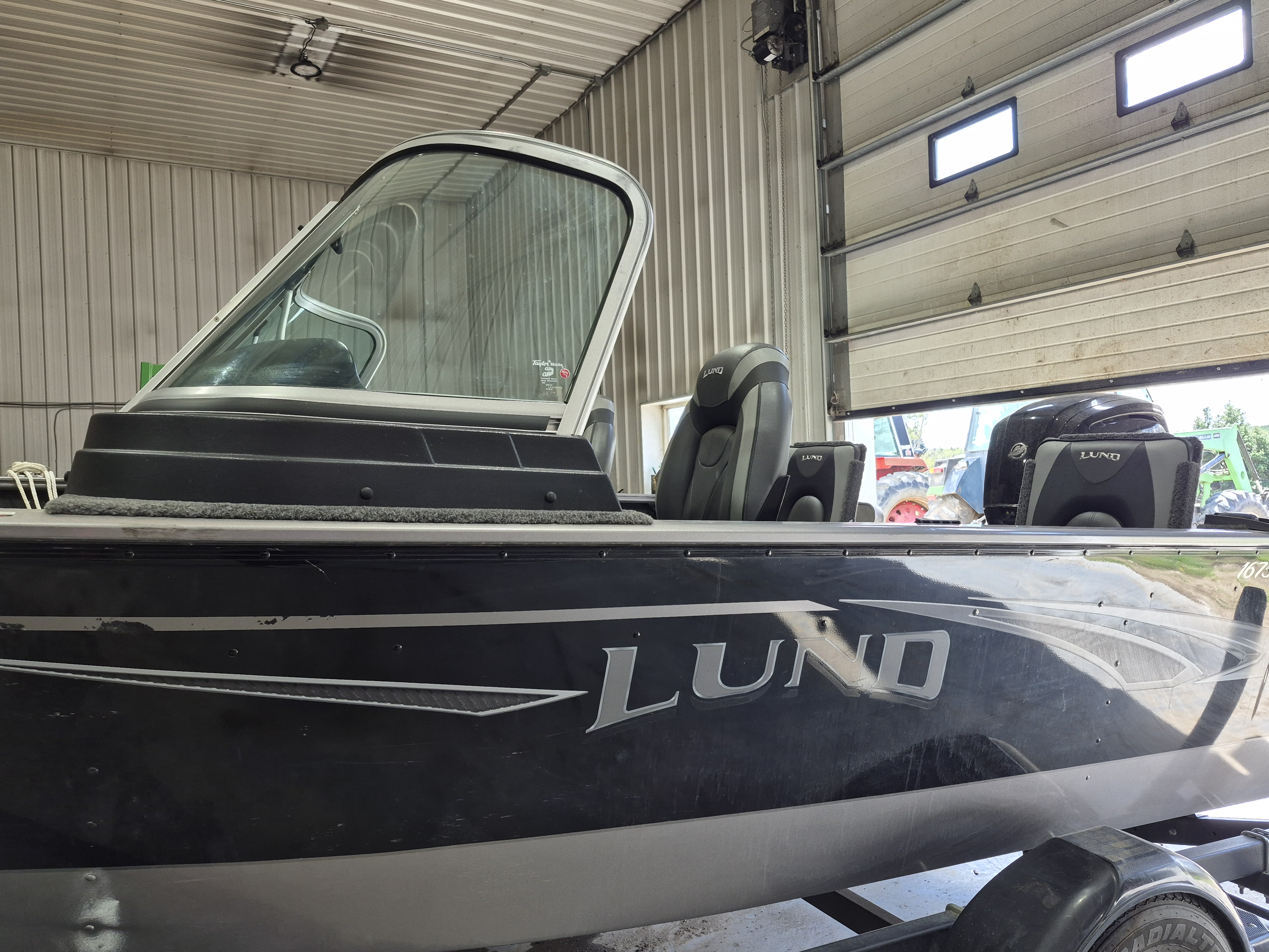 Photo of 2019 Lund 1675 Adventure Fishing Boat