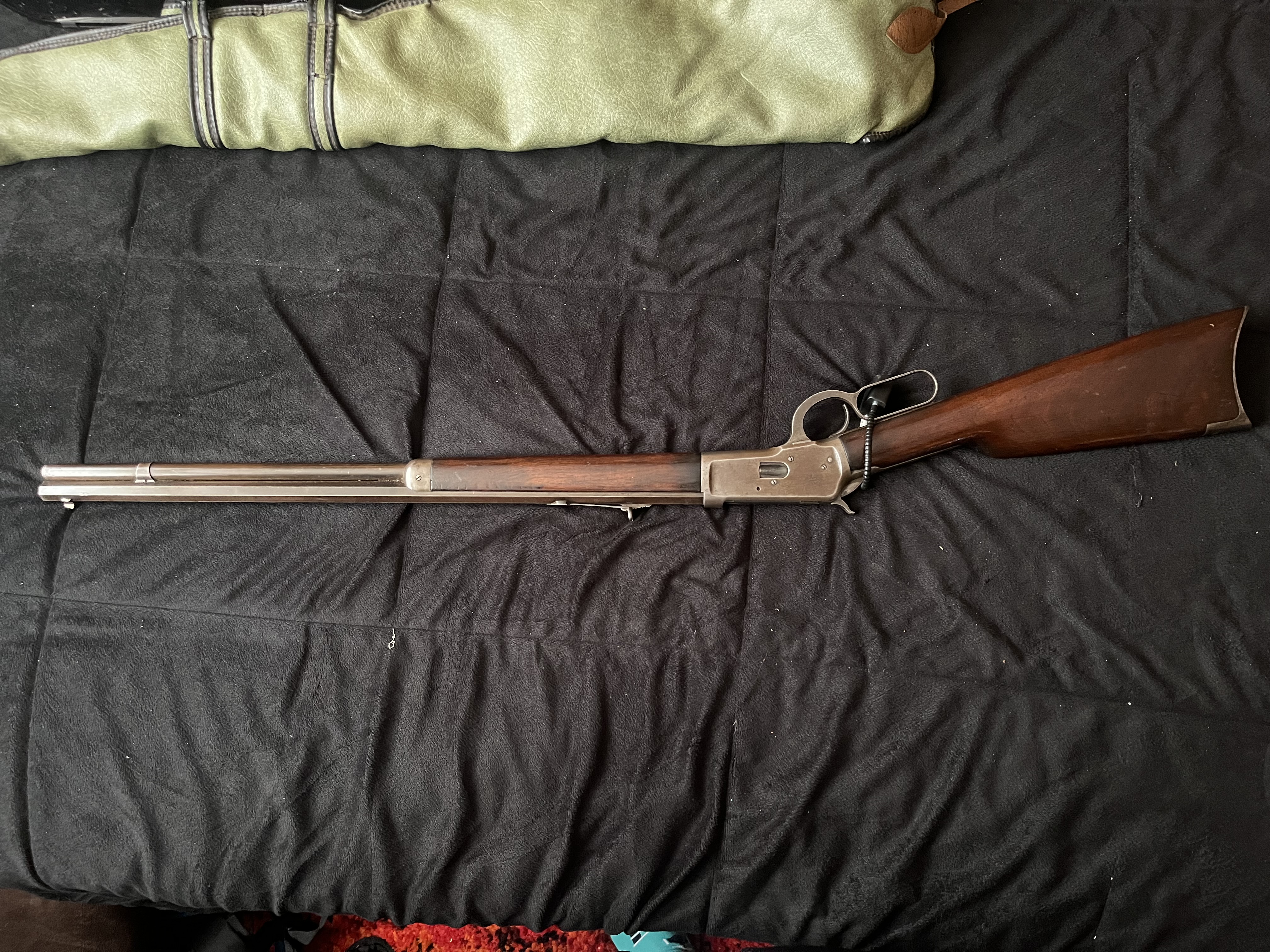 Photo of Winchester 1892 in good condition.