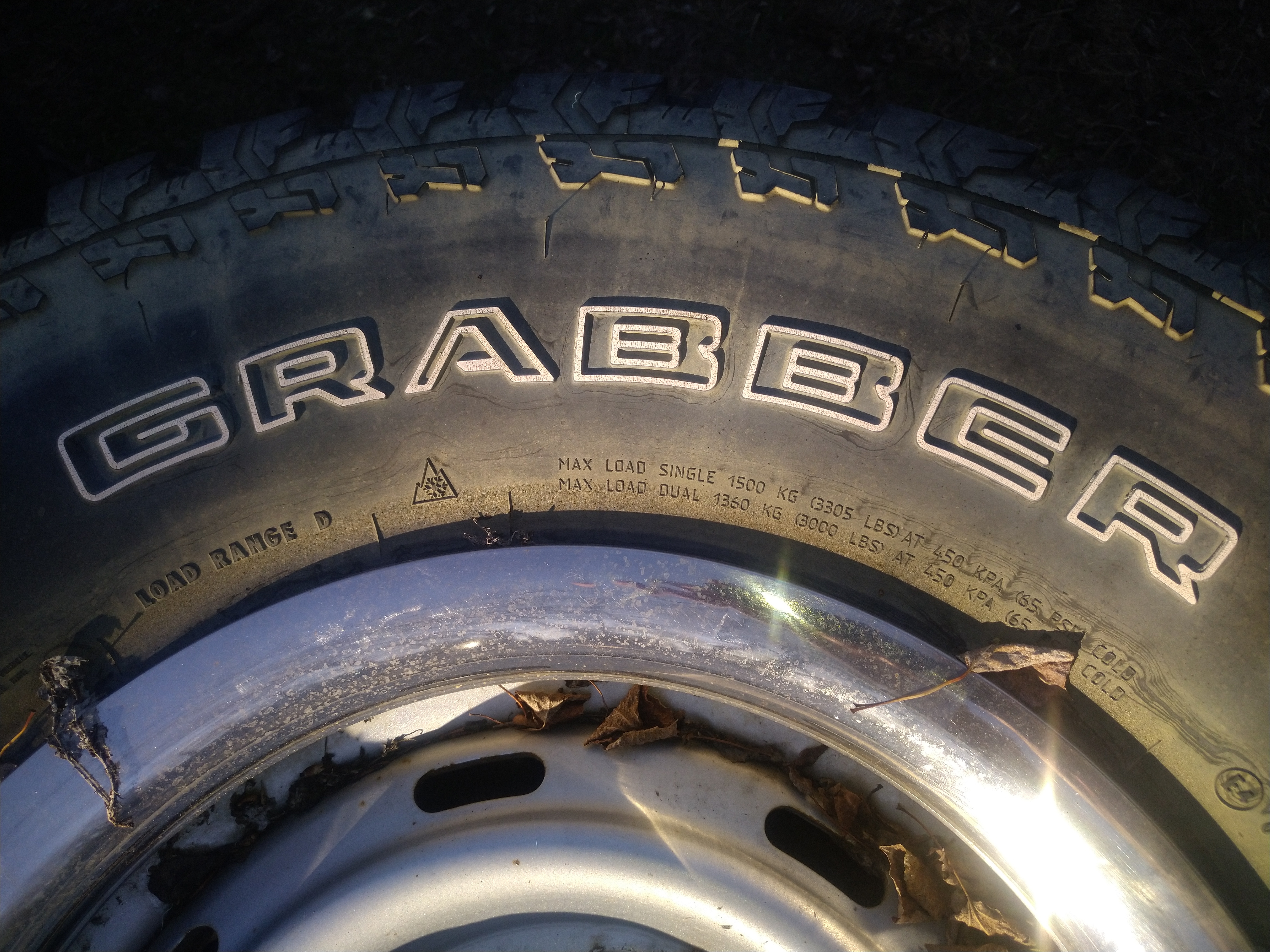 Photo of 16" tires and wheels 