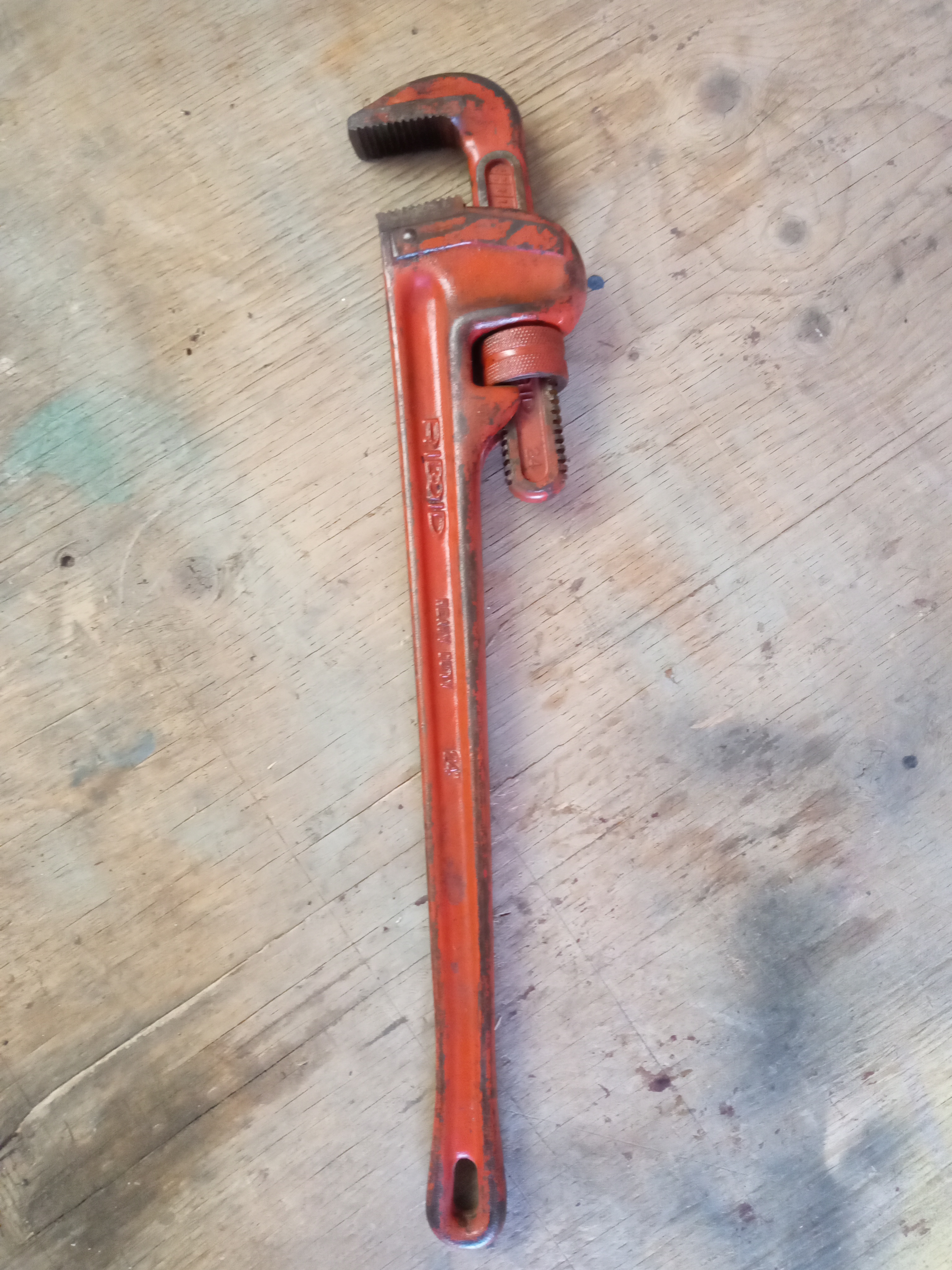 Photo of 24" ridged pipe wrench