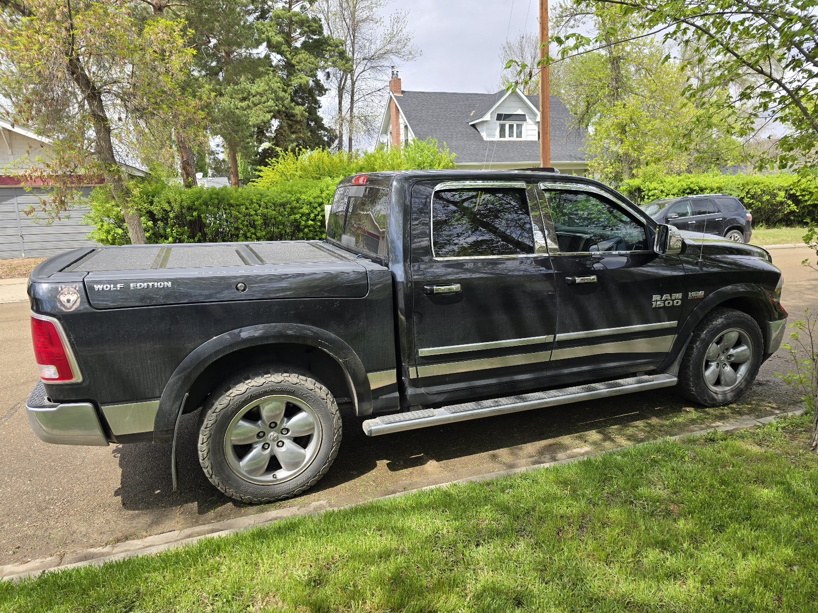 Photo of Dodge Ram 1500 4x4 2016 Laramie 