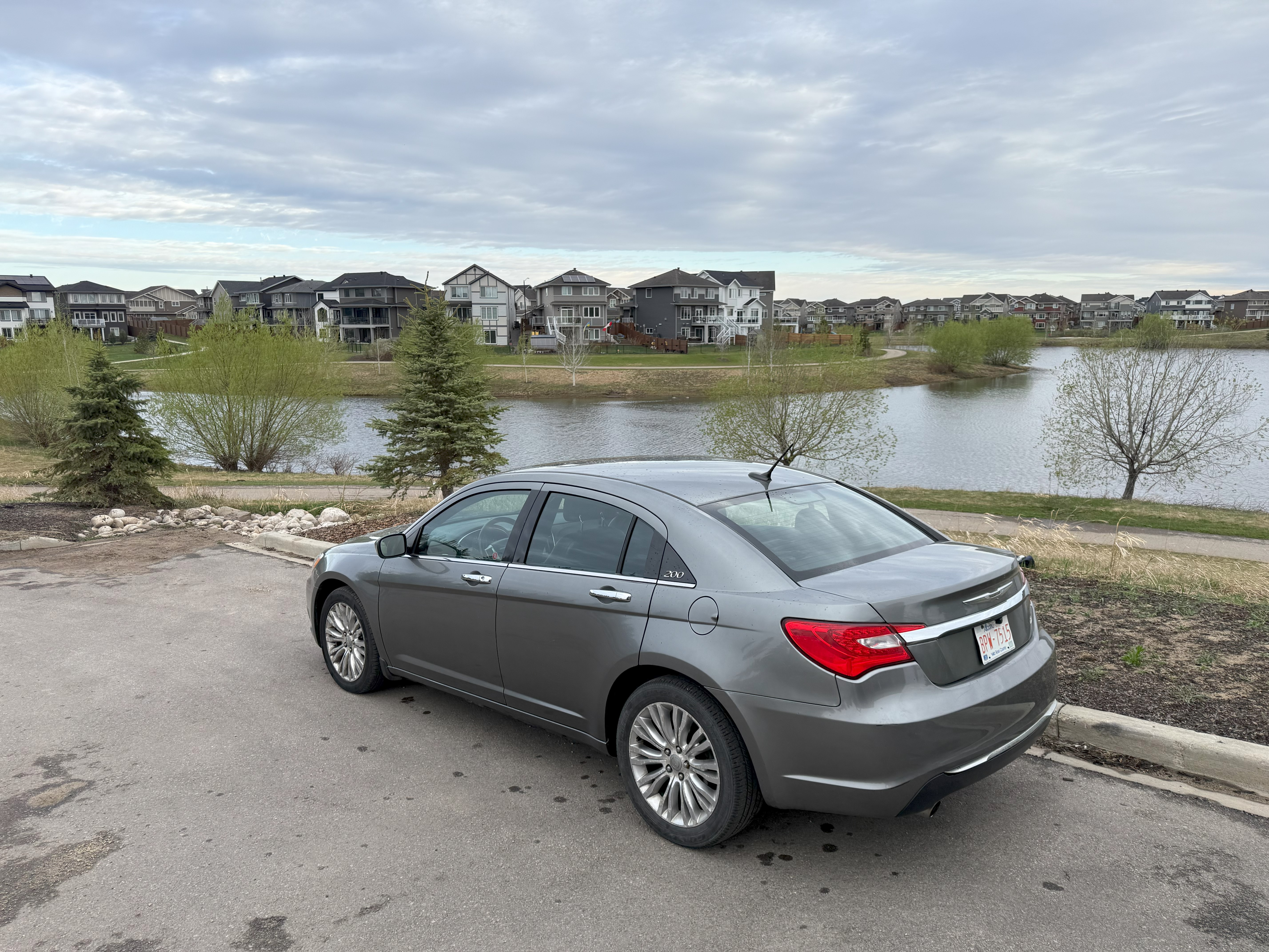 Photo of Very Clean & Well Maintained 4Dr Sedan, V6 Power, Blk Lether Interior