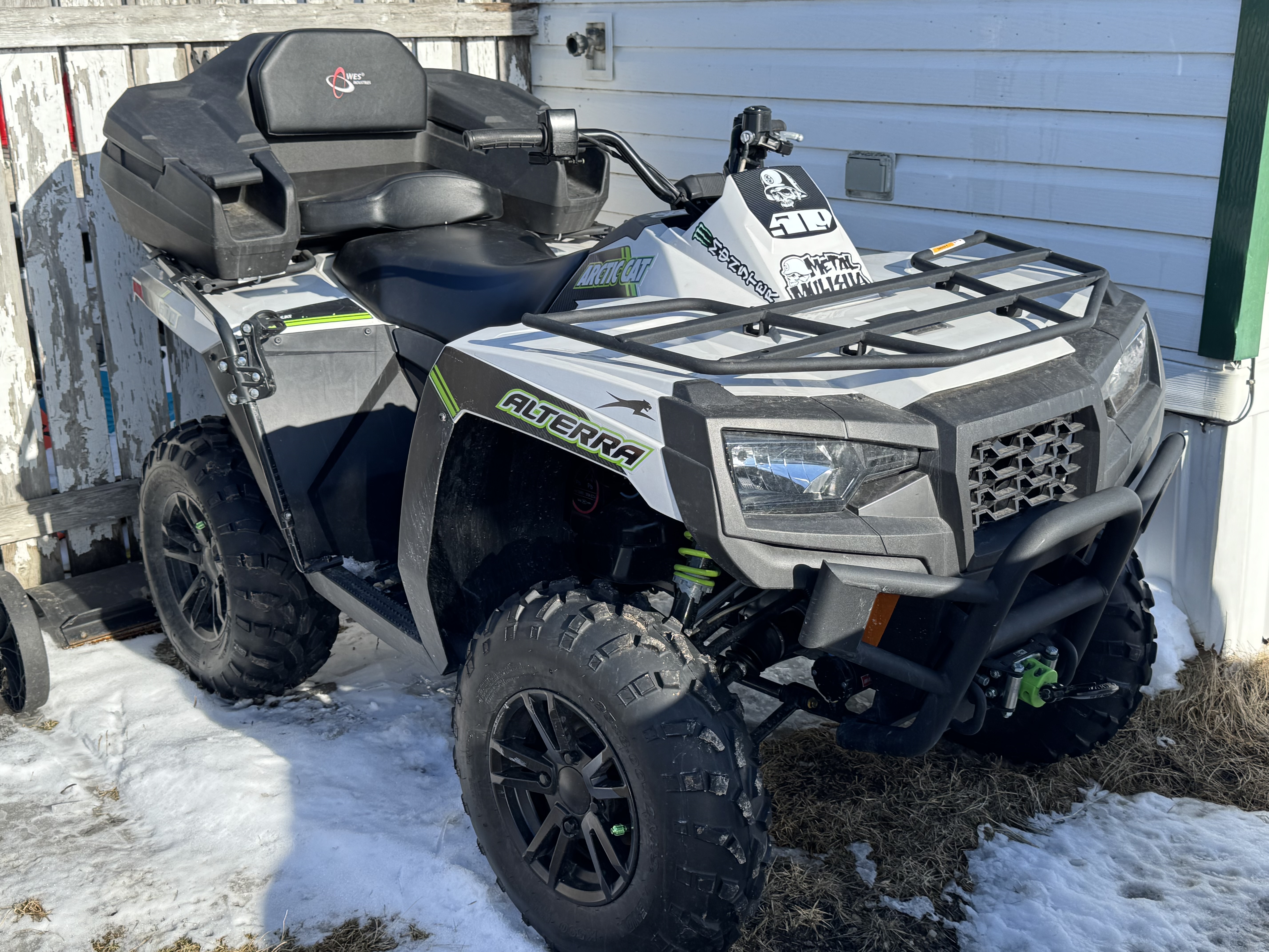 Photo of 2023 arctic cat alterra 600 xt 