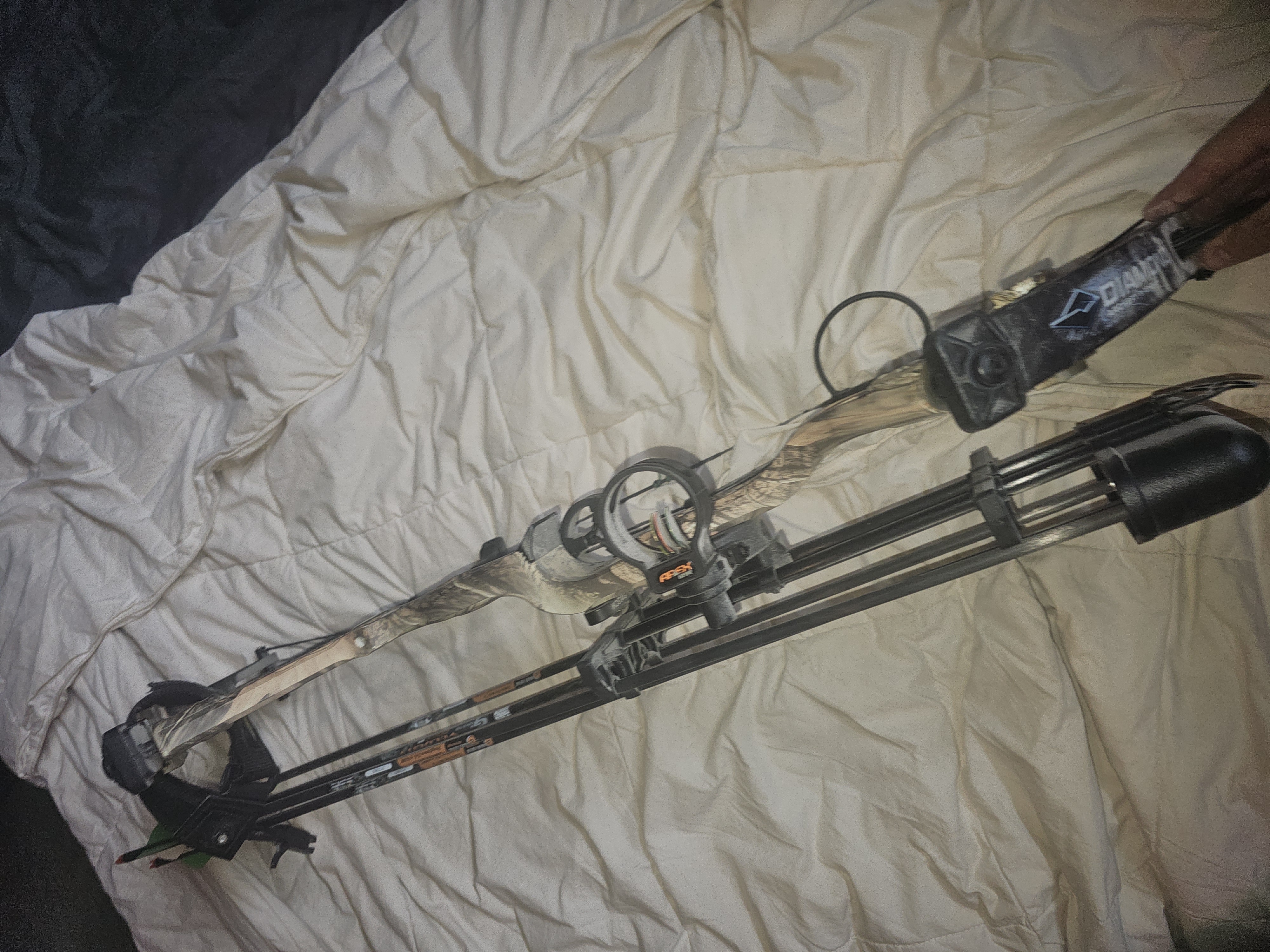 Photo of Diamond archery left handed compound bow