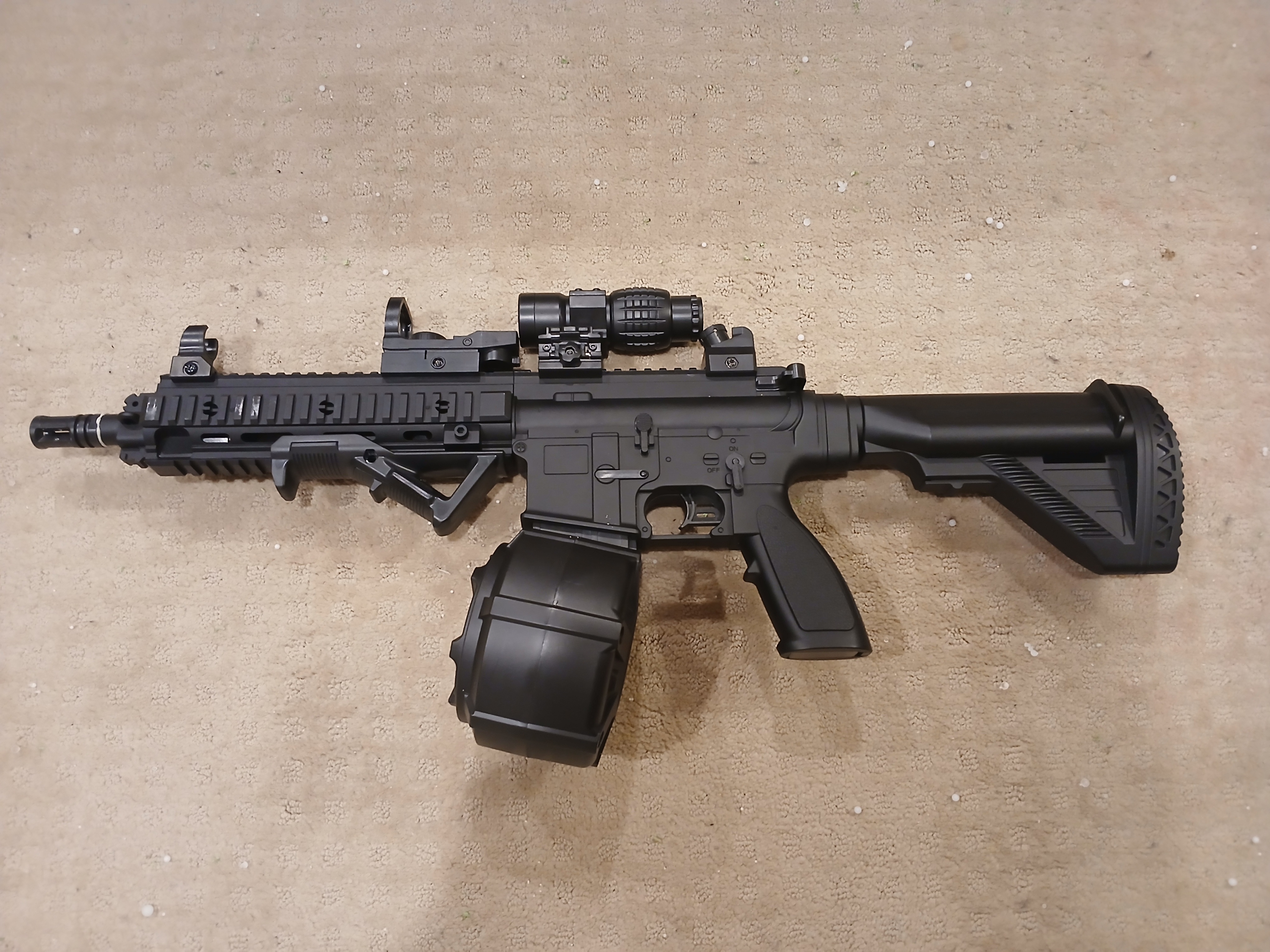 Photo of Gelsoft (Not Airsoft) HK416 Blaster