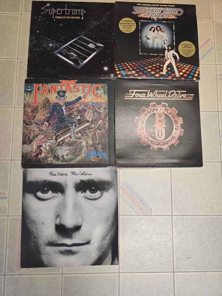 Photo of Vinyl Recs Saturday Night Fever, BTO "Four Wheel Drive", Captain Fantastic