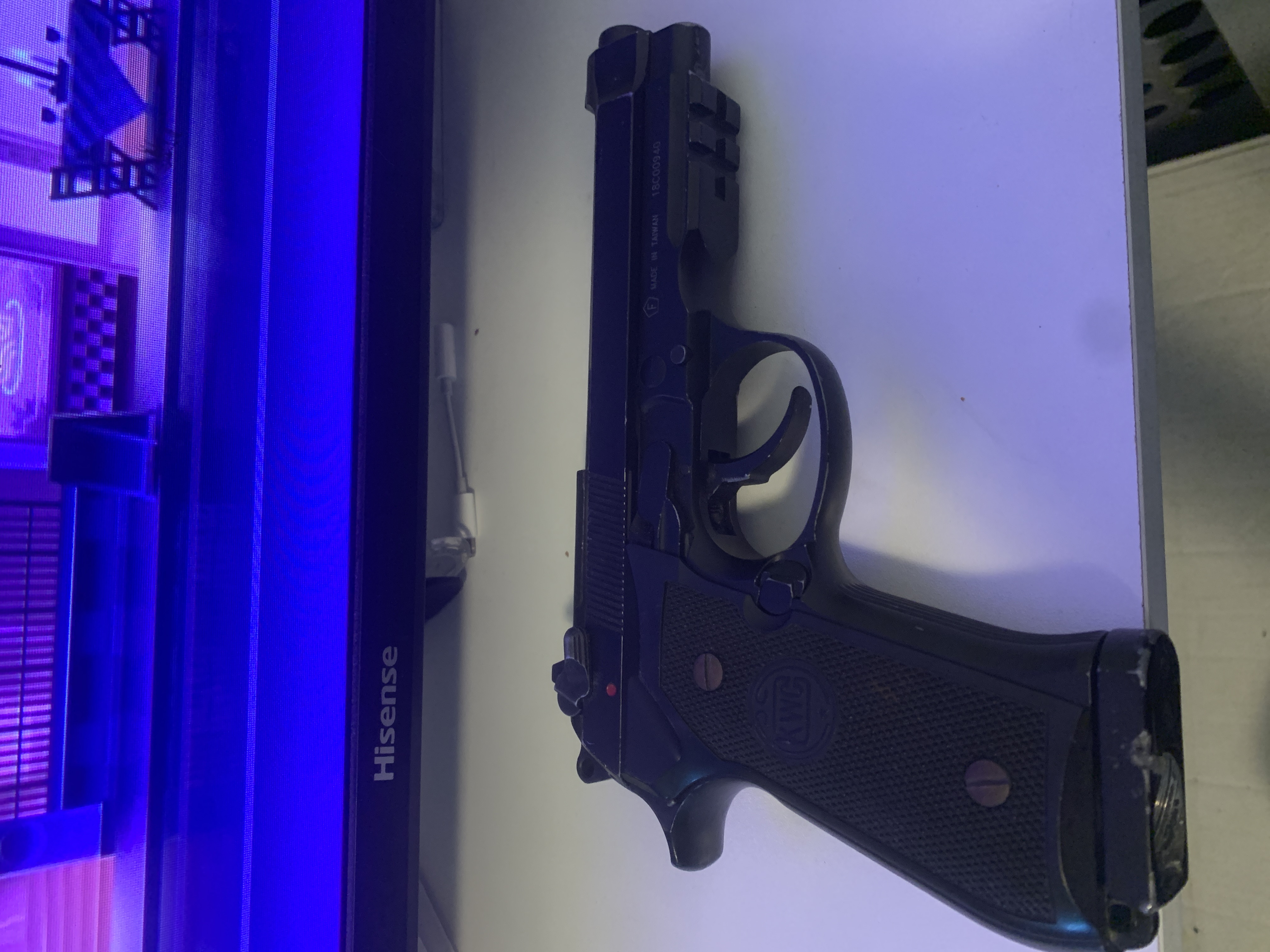 Photo of KWC 92FS CO2 BLOWBACK FULL AUTO AIRSOFT 