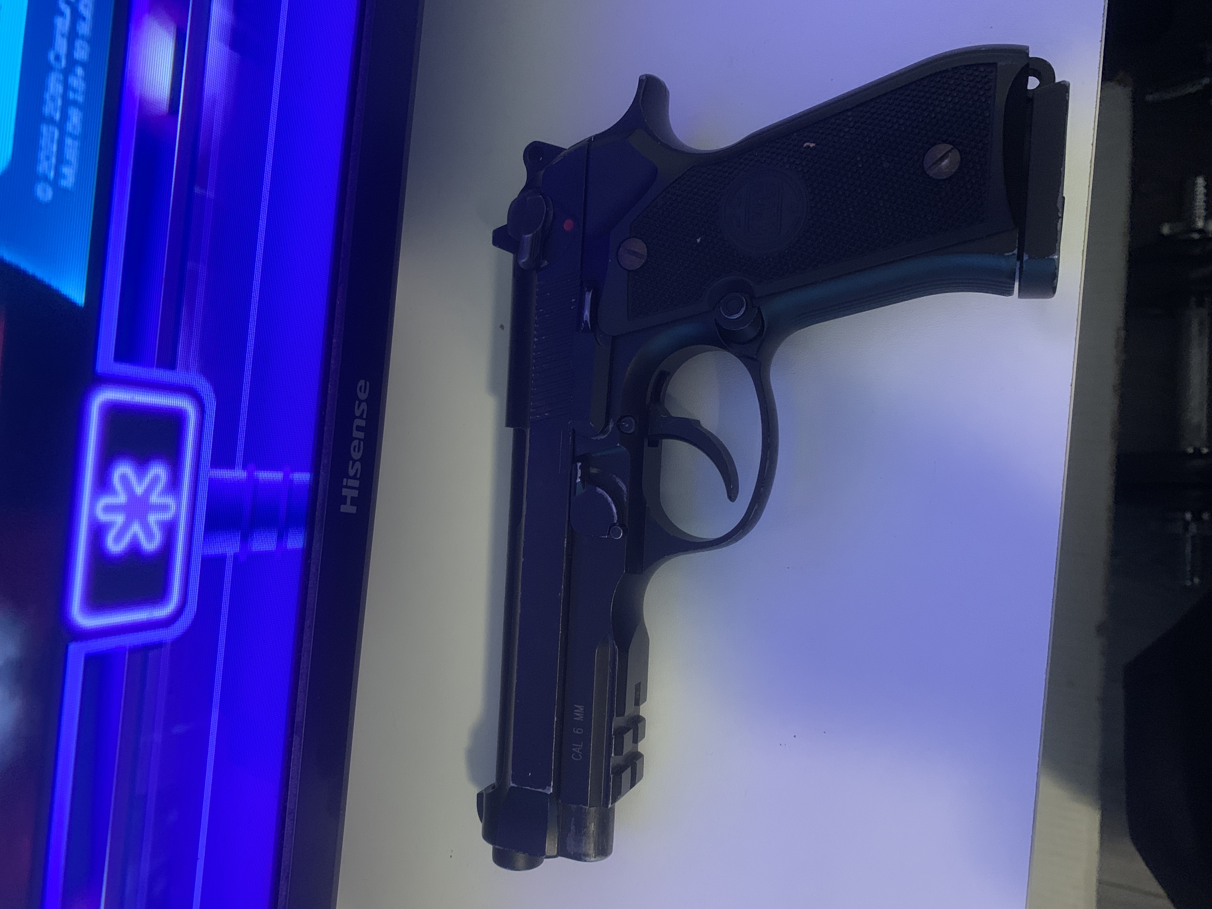 Photo of KWC 92FS CO2 BLOWBACK FULL AUTO AIRSOFT 