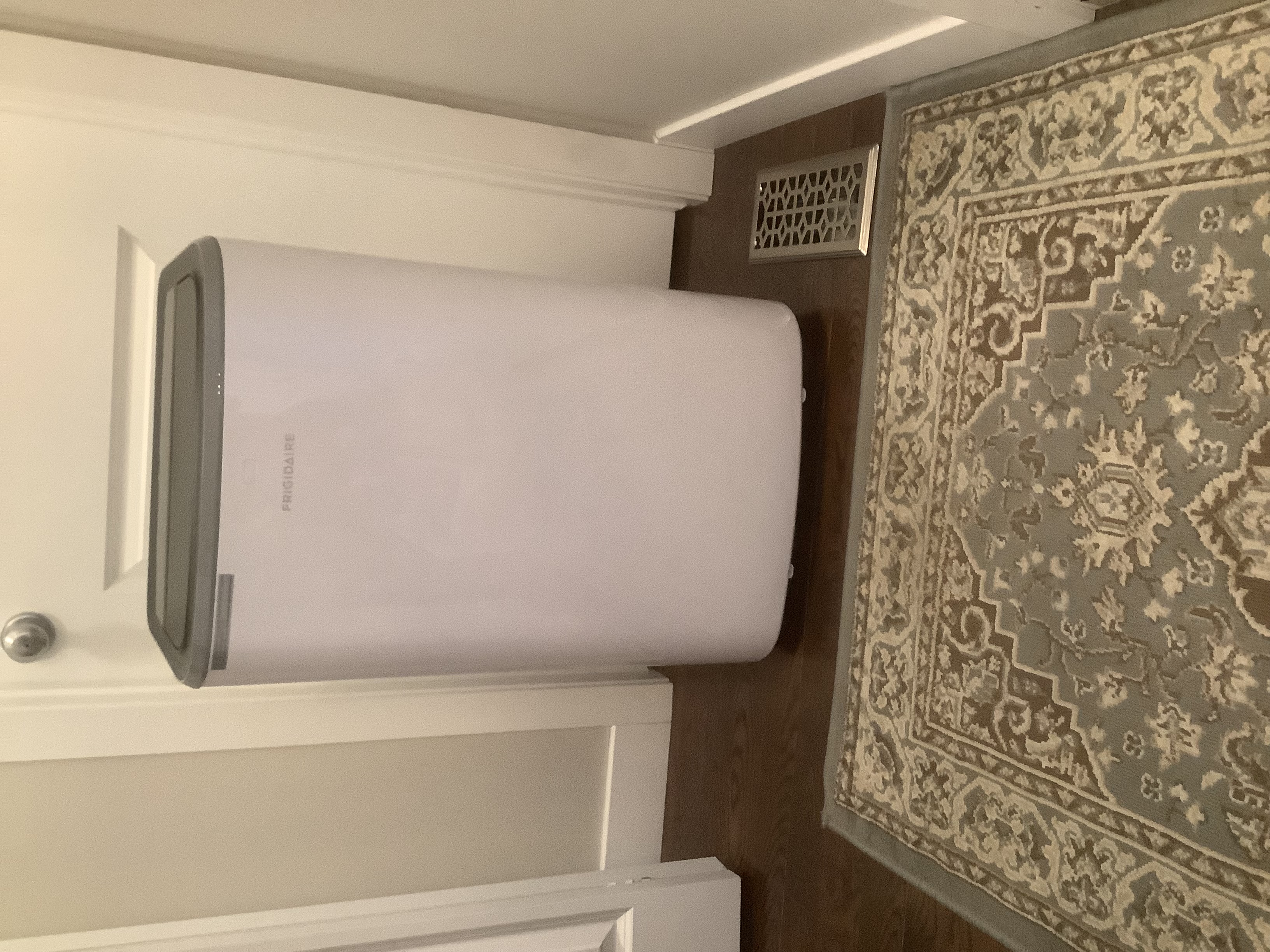 Photo of FRIGIDAIRE PORTABLE AIR CONDITIONER