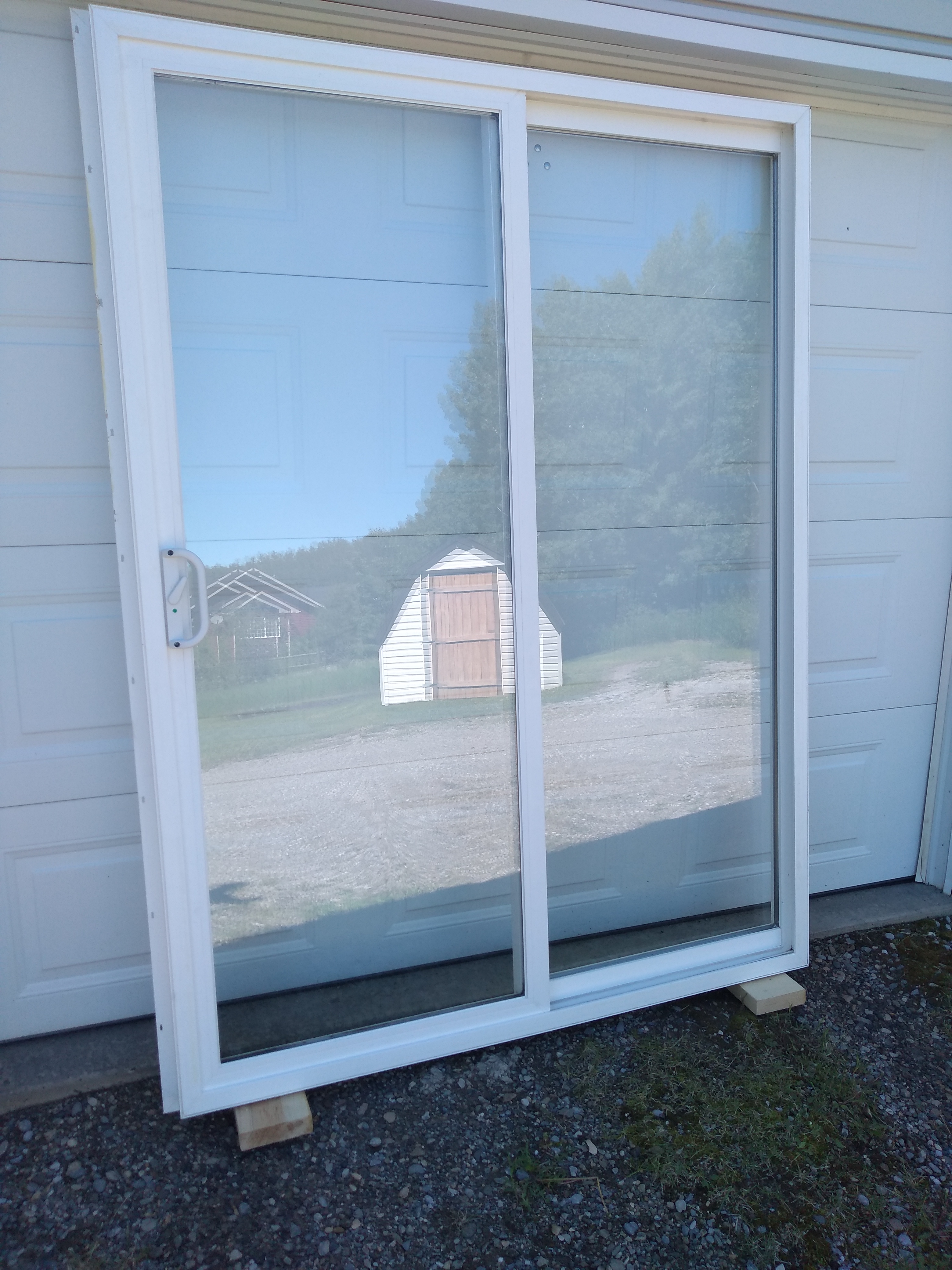 Photo of Patio doors - sliding glass