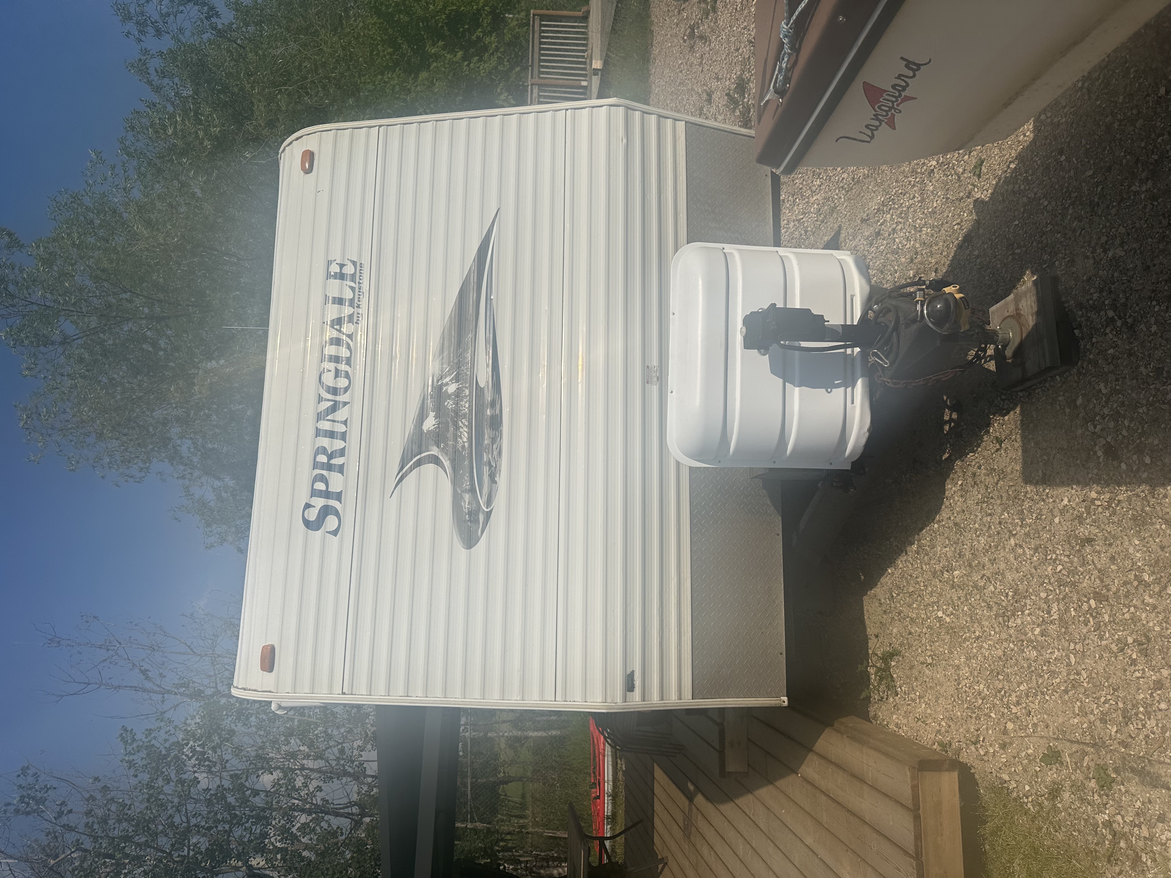 Photo of 2010 Springdale 33foot trailer 