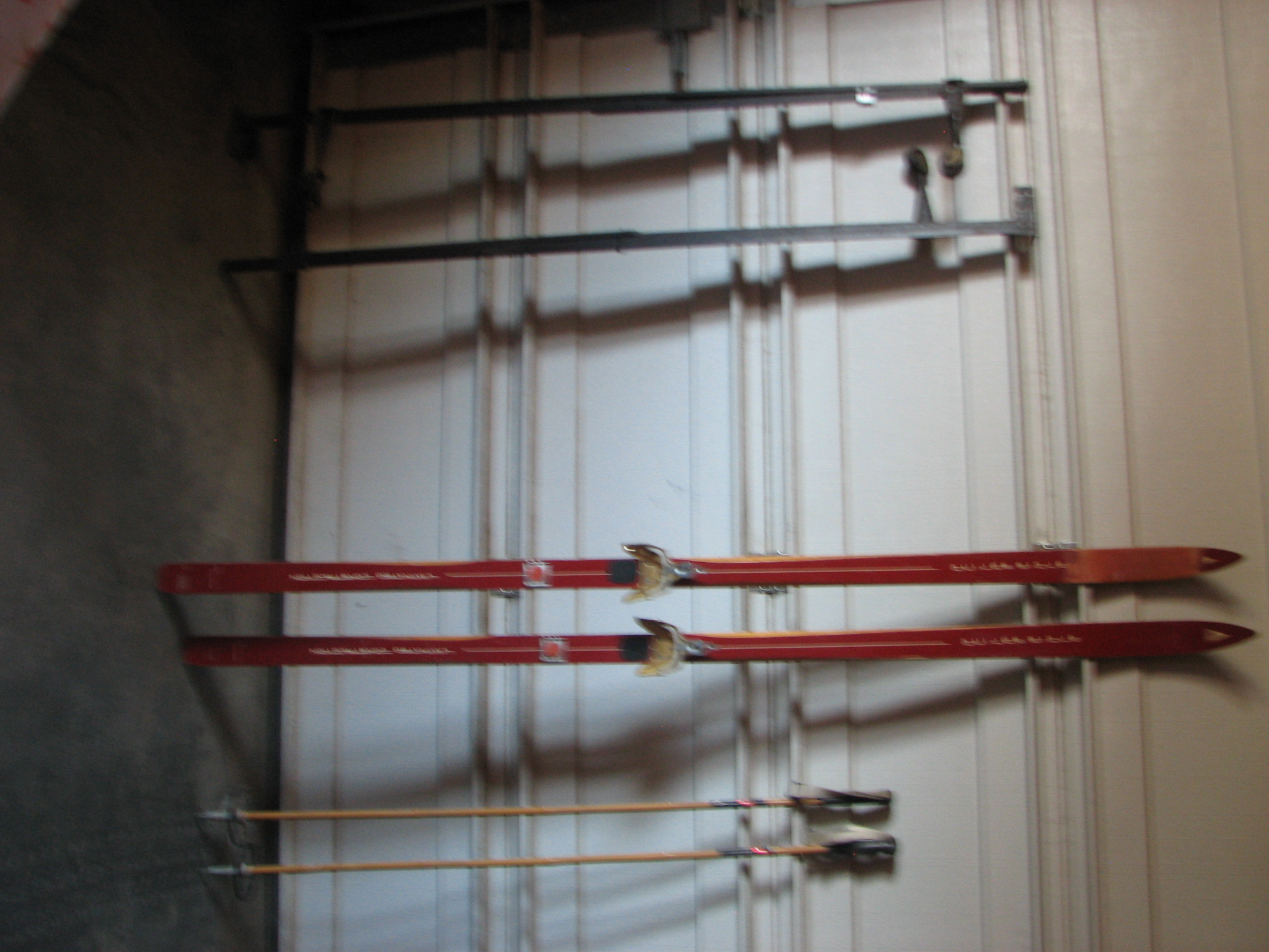 Photo of 1cross country skis  women size