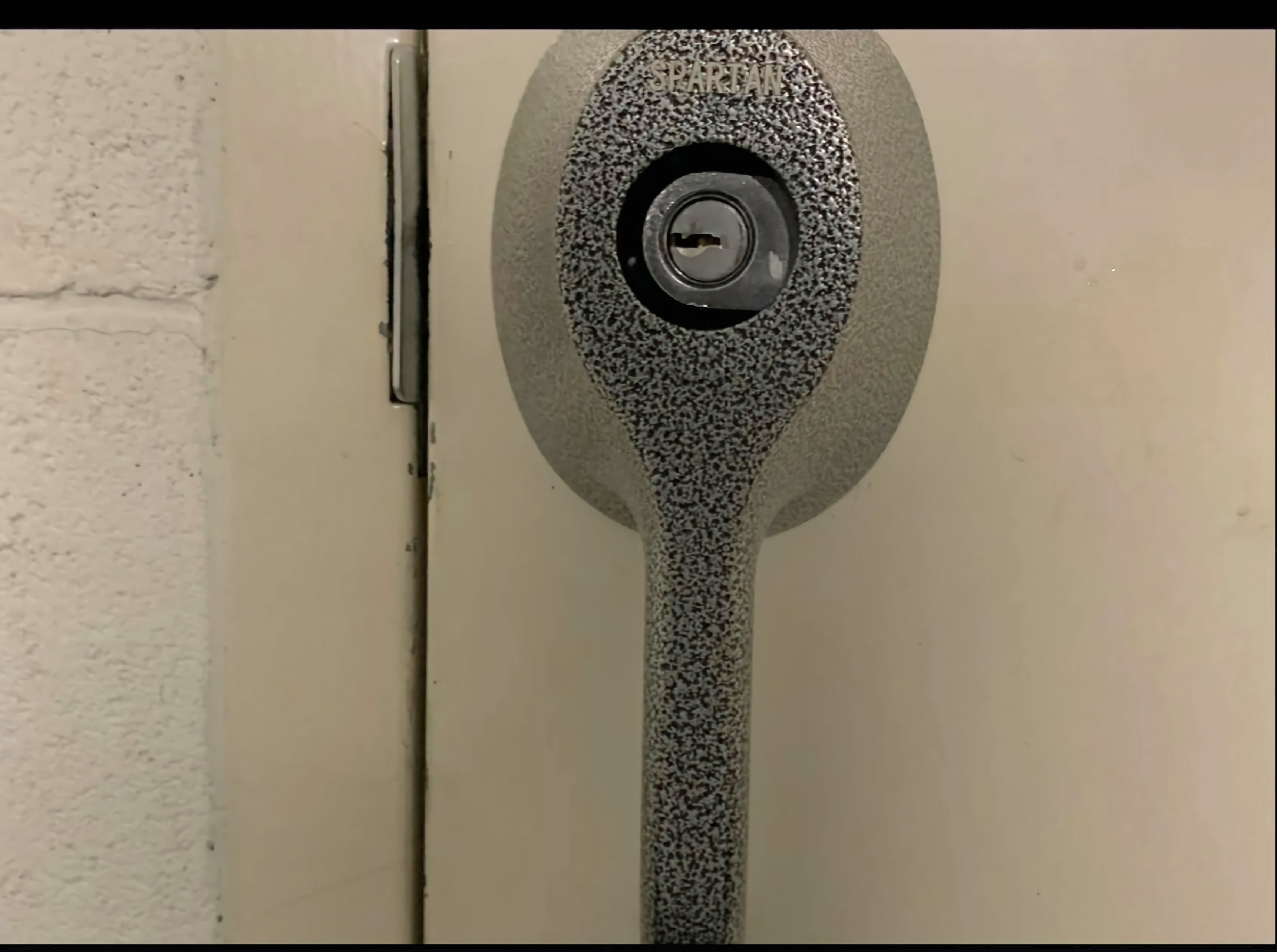 Photo of Spartan Level Protector – Set of 15 Units | Brand New | Ideal for Apartment Construction Projects