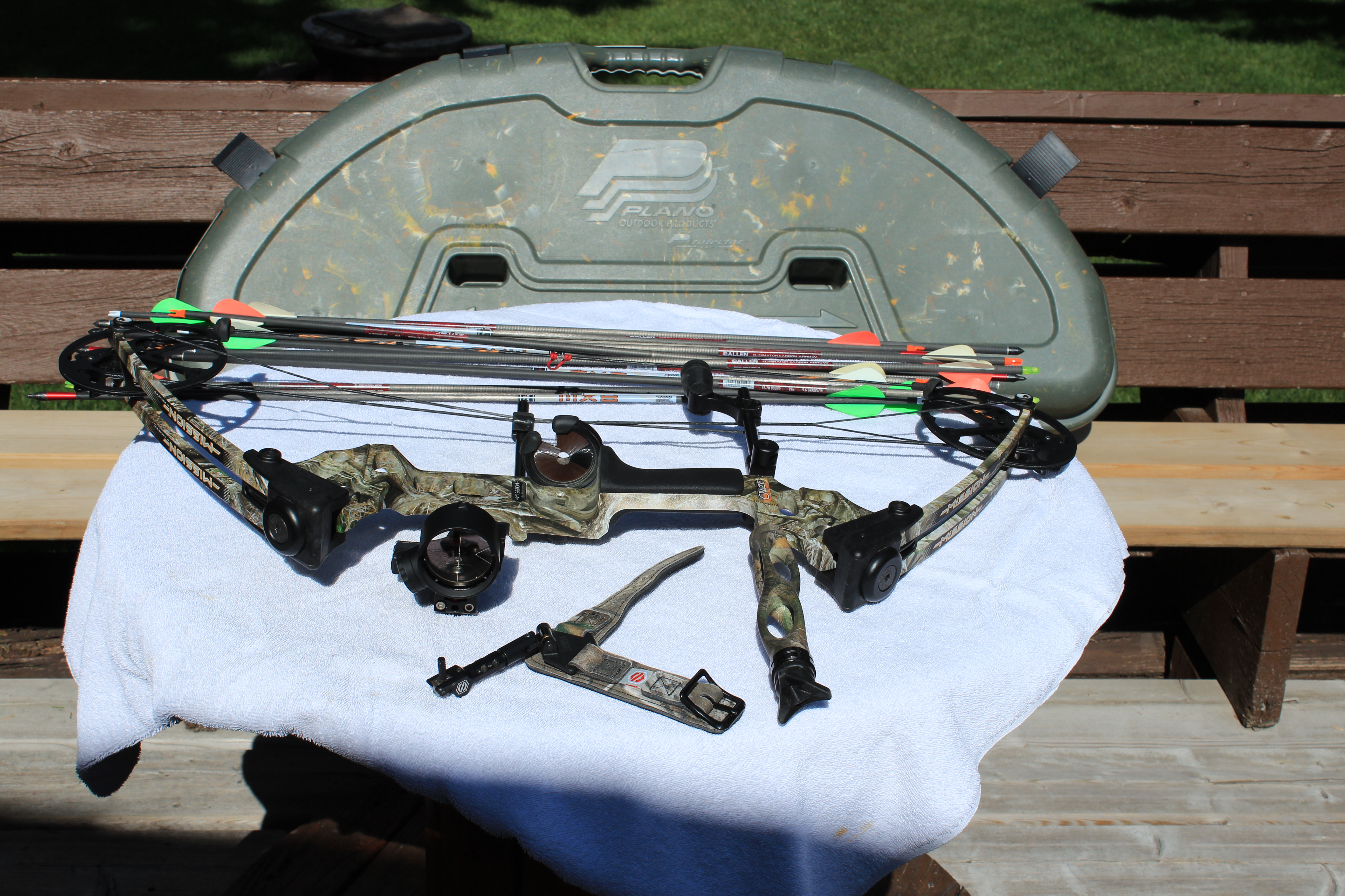 Photo of Mathews/Mission Craze bow