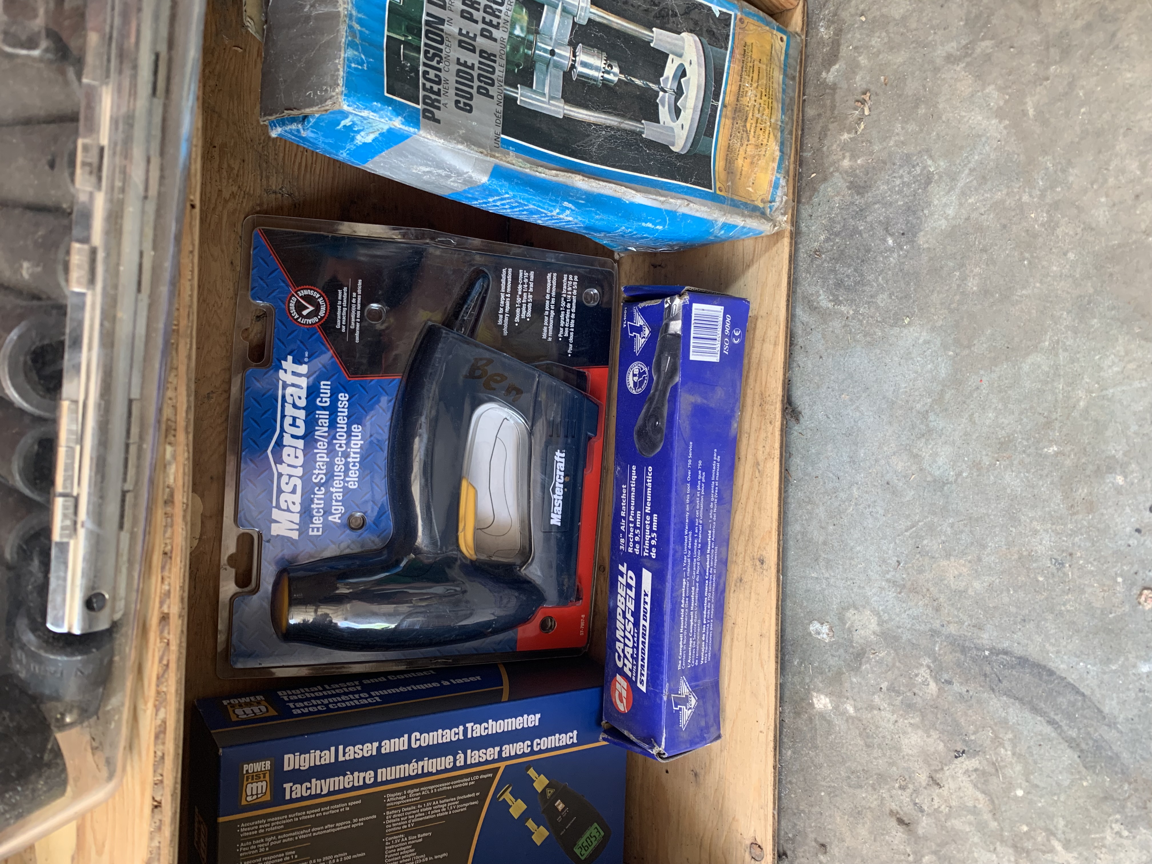 Garage sale 23 Brampton Street Spruce Grove Sunday 10-4 - 9 - 1752355682212_IMG_1438