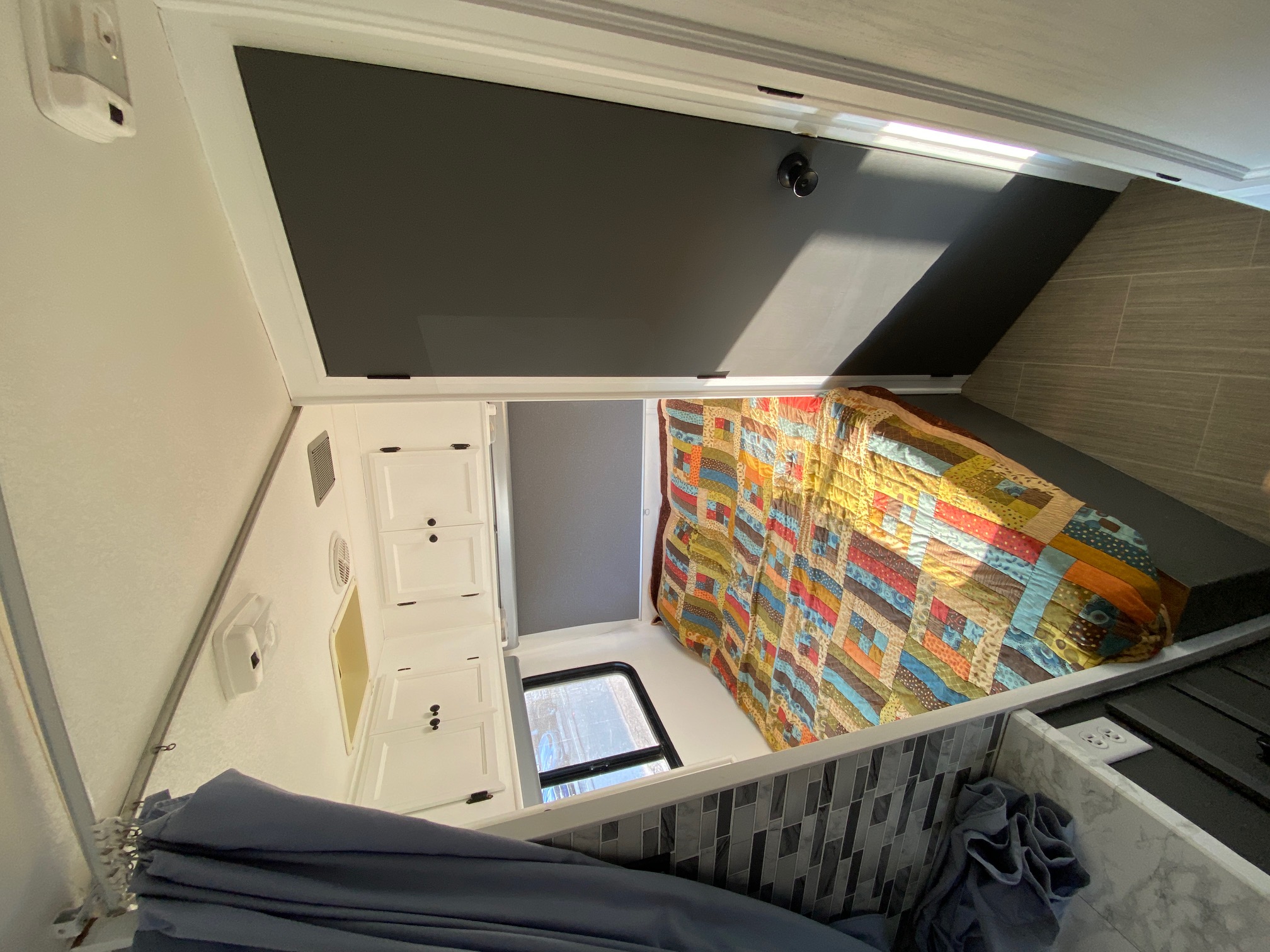 Photo of 1996 Vanguard C-Class 24' Motorhome