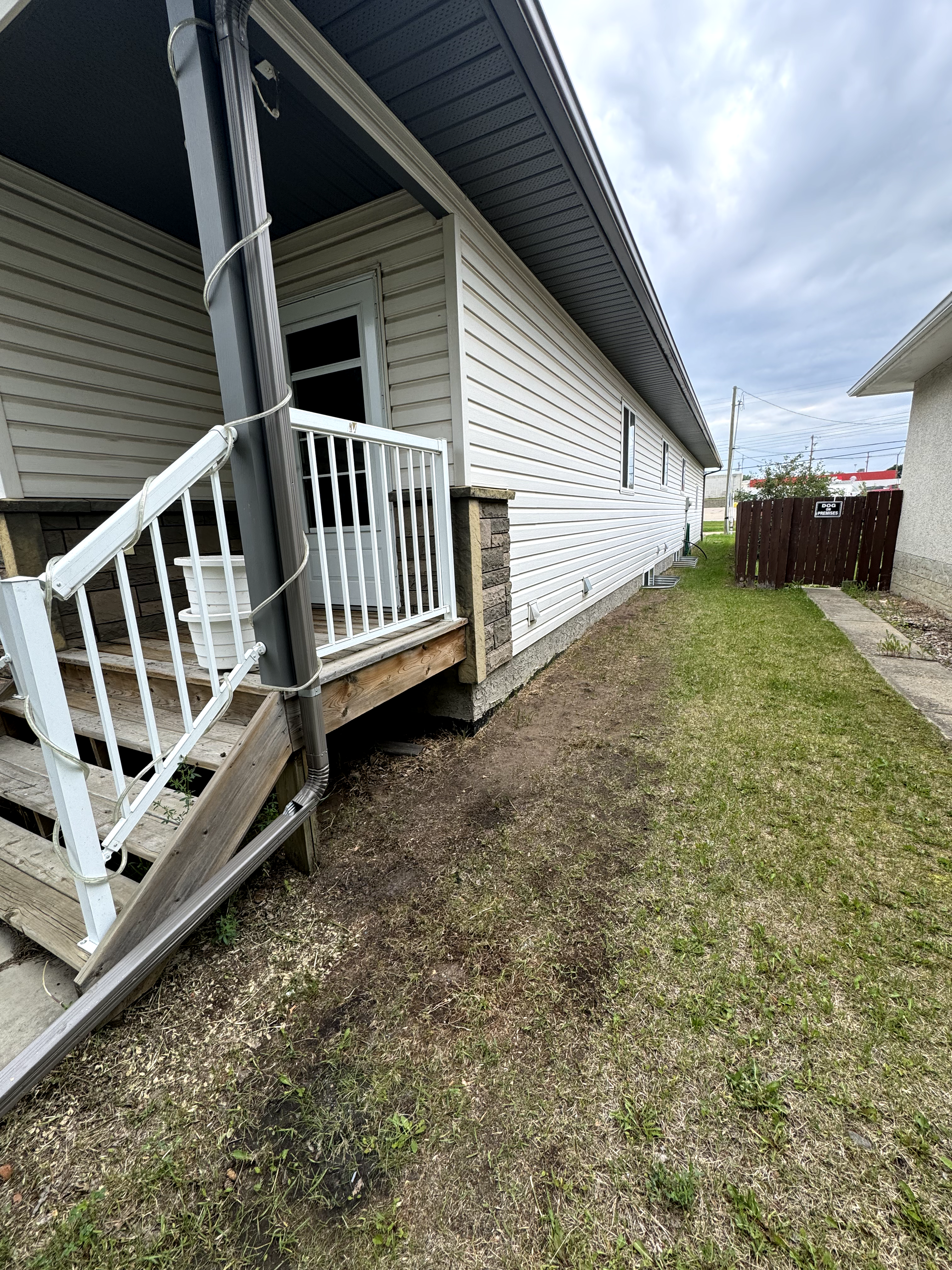 Photo of Charming 4-Bedroom Duplex in the Heart of Barrhead – Ideal Home or Investment Property!